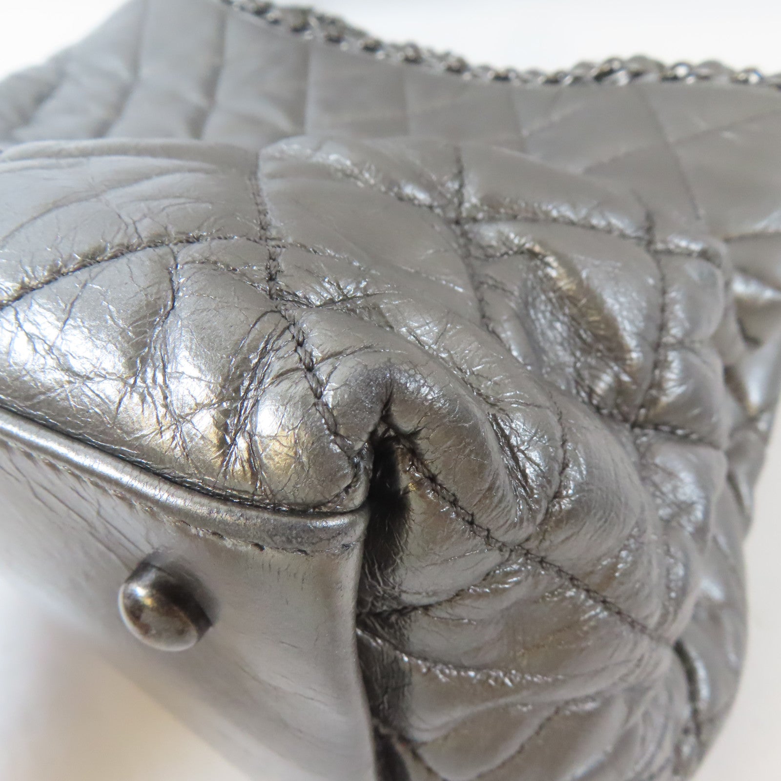 CHANEL 【激減優惠】菱格牛皮皮革Chain Shoulder Bag黑扣鏈帶肩背袋銀色