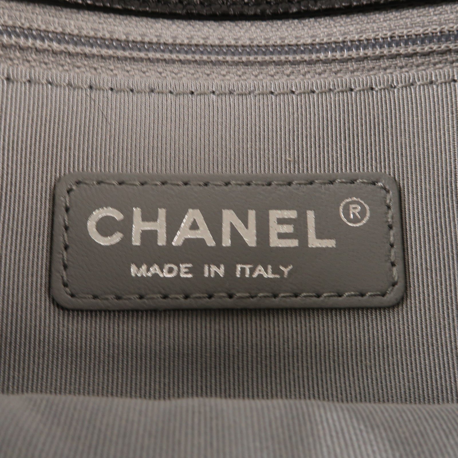 CHANEL 牛皮皮革Chain Shoulder銀扣鏈帶肩背袋