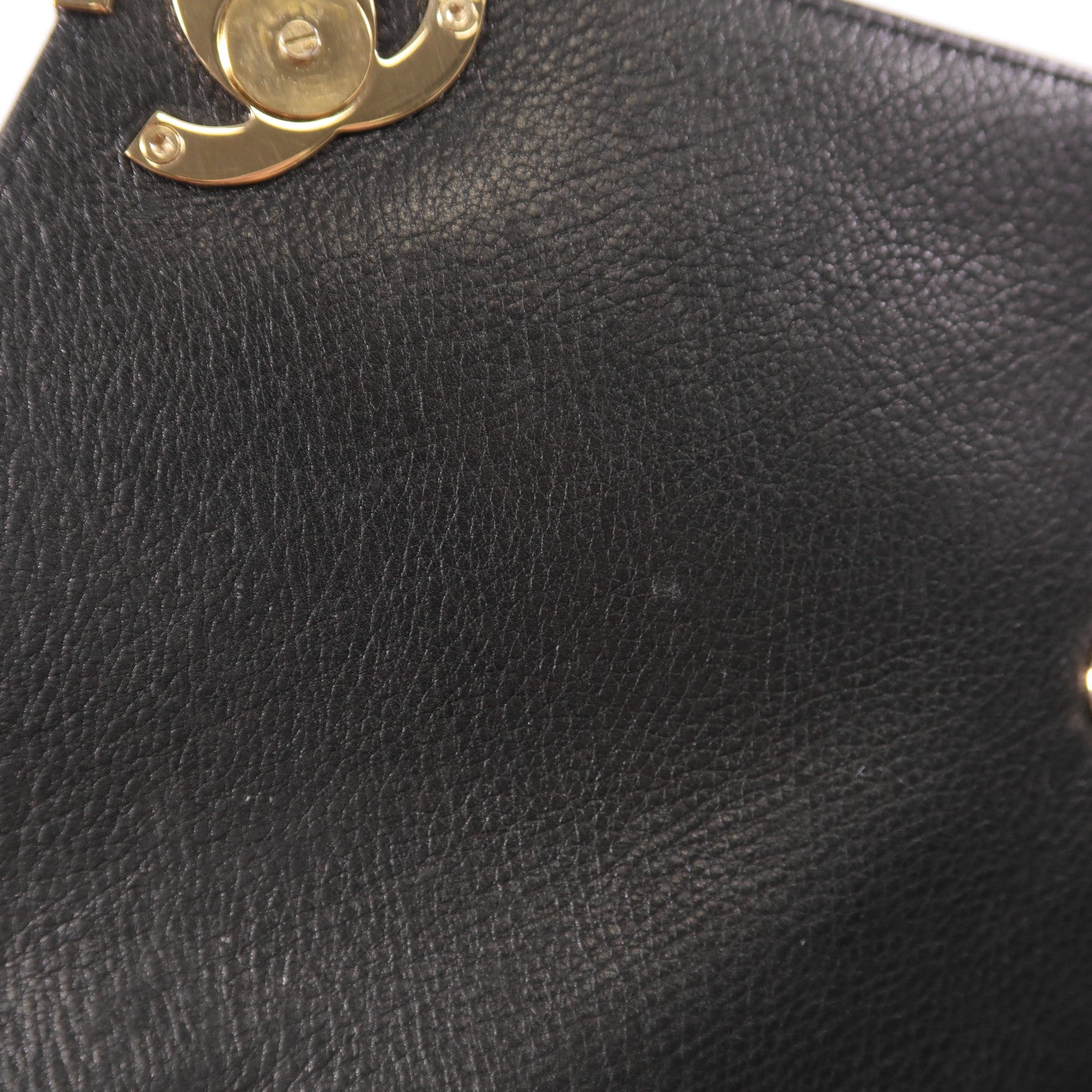 CHANEL 牛皮皮革Chain Shoulder金扣鏈帶肩背袋