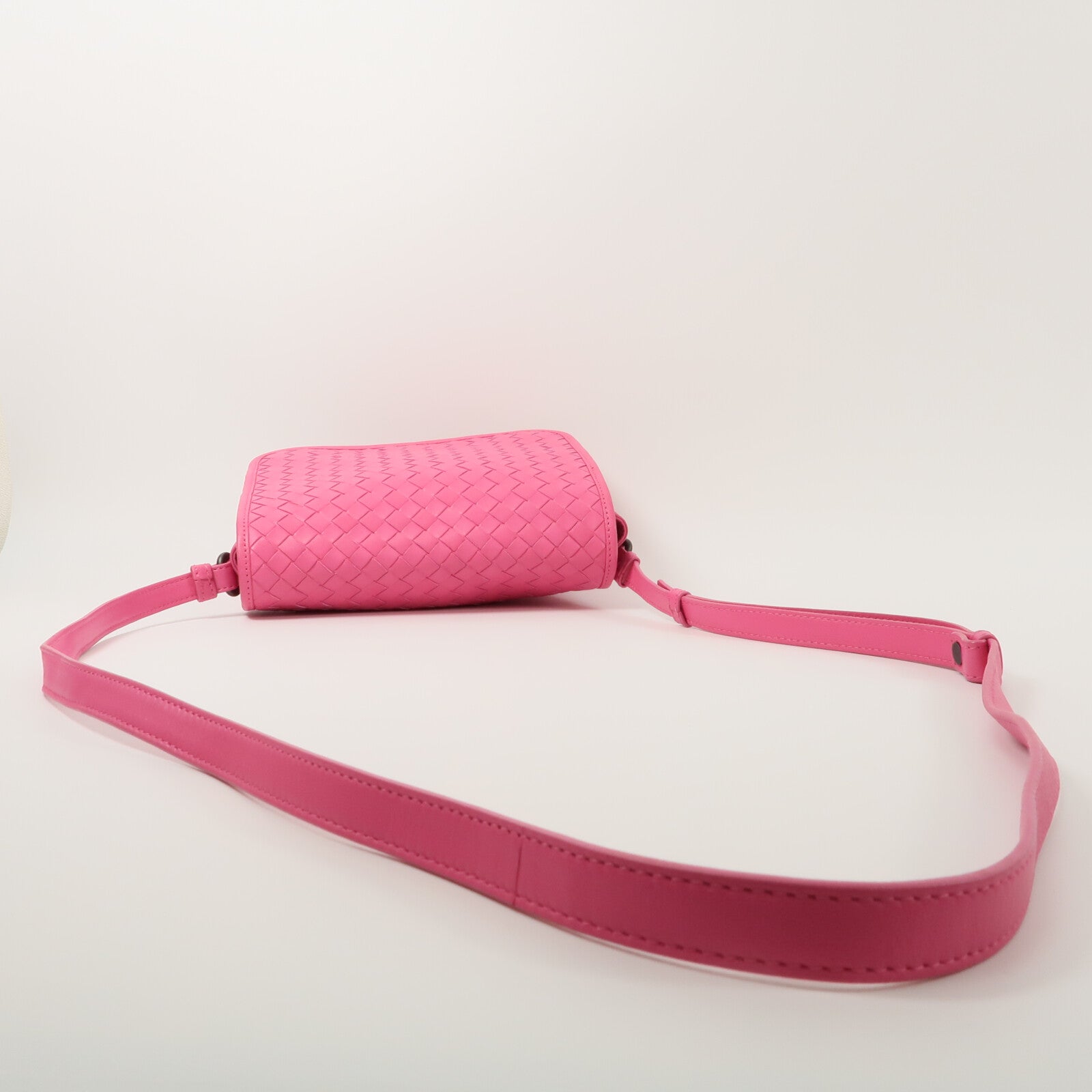 BOTTEGA VENETA 羊皮皮革Shoulder Bag肩背袋