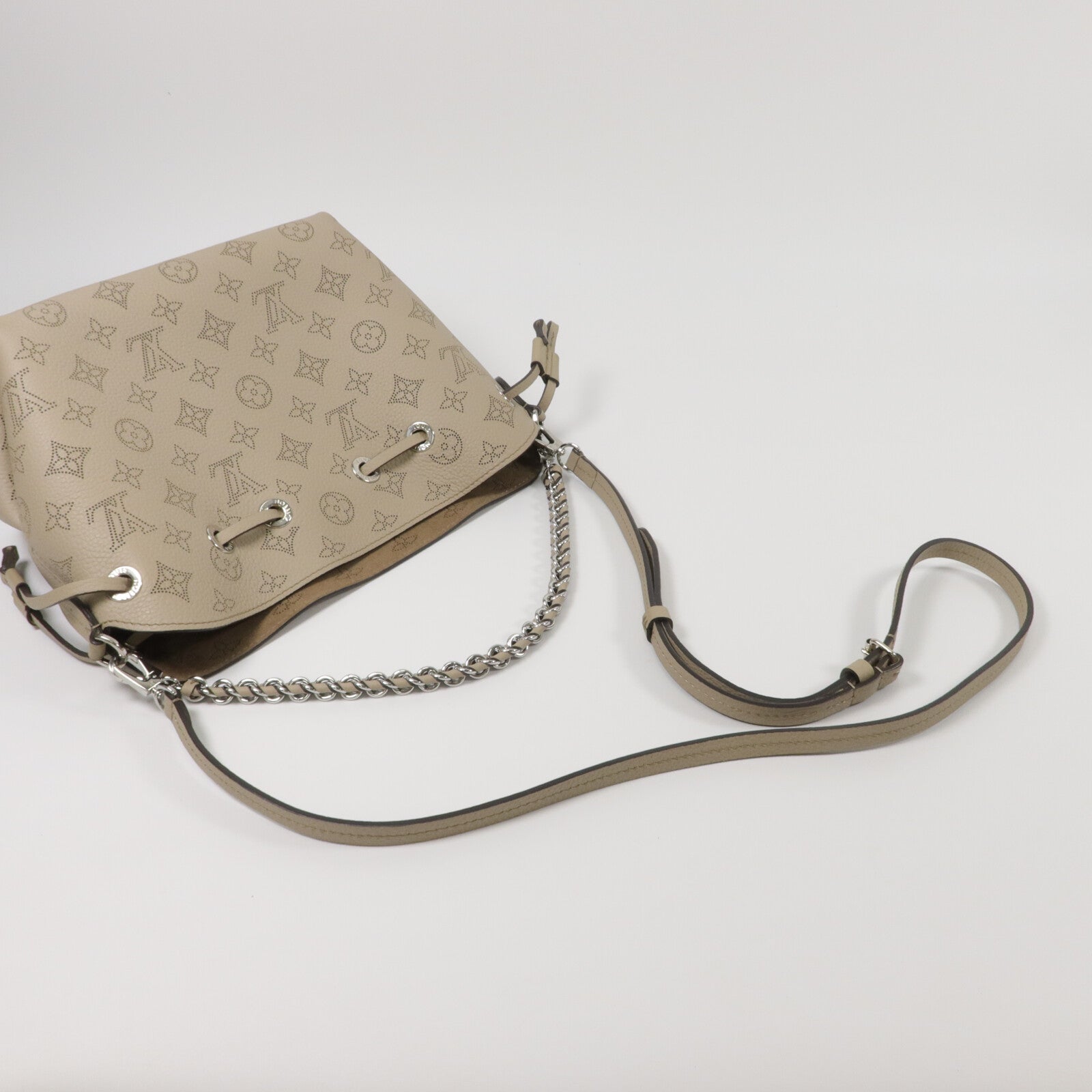 LOUIS VUITTON Mahina皮革Bella手挽肩背兩用袋
