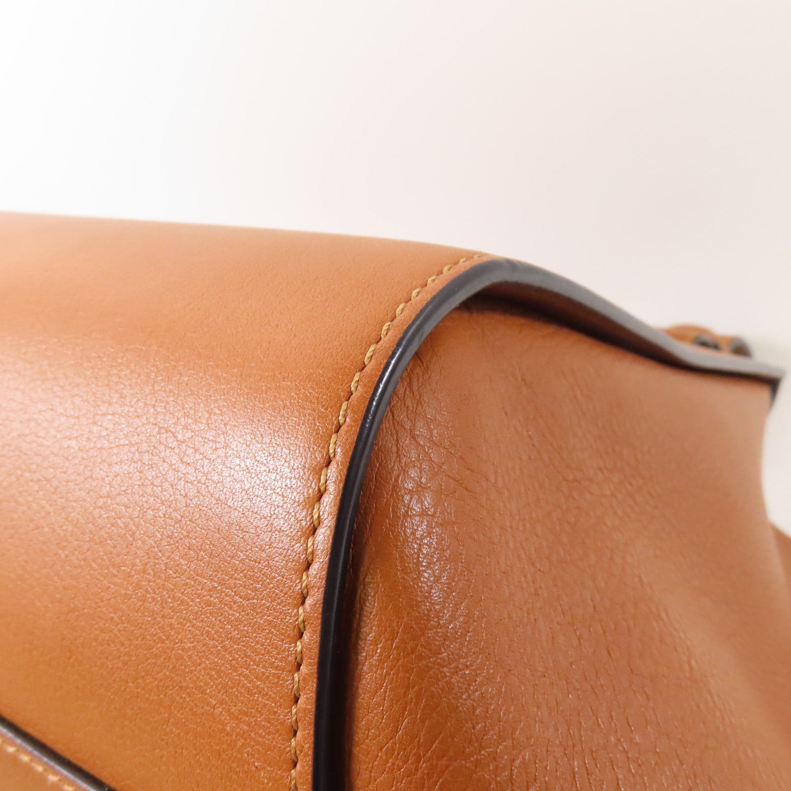 LOEWE 牛皮皮革Hammock銀扣手挽肩背兩用袋啡色