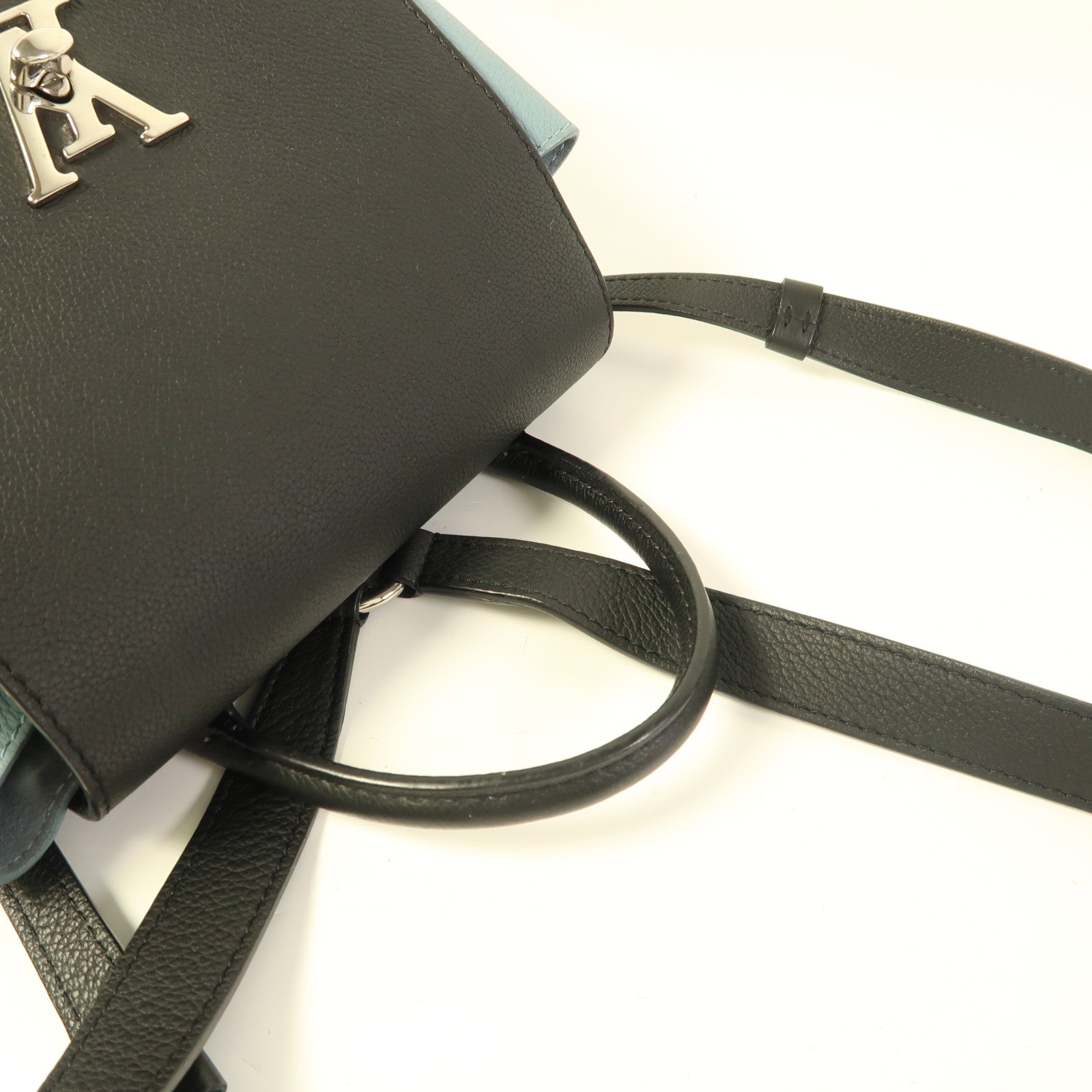 LOUIS VUITTON LV SHW Lockme Backpack Rucksack Calfskin Leather Blue Black