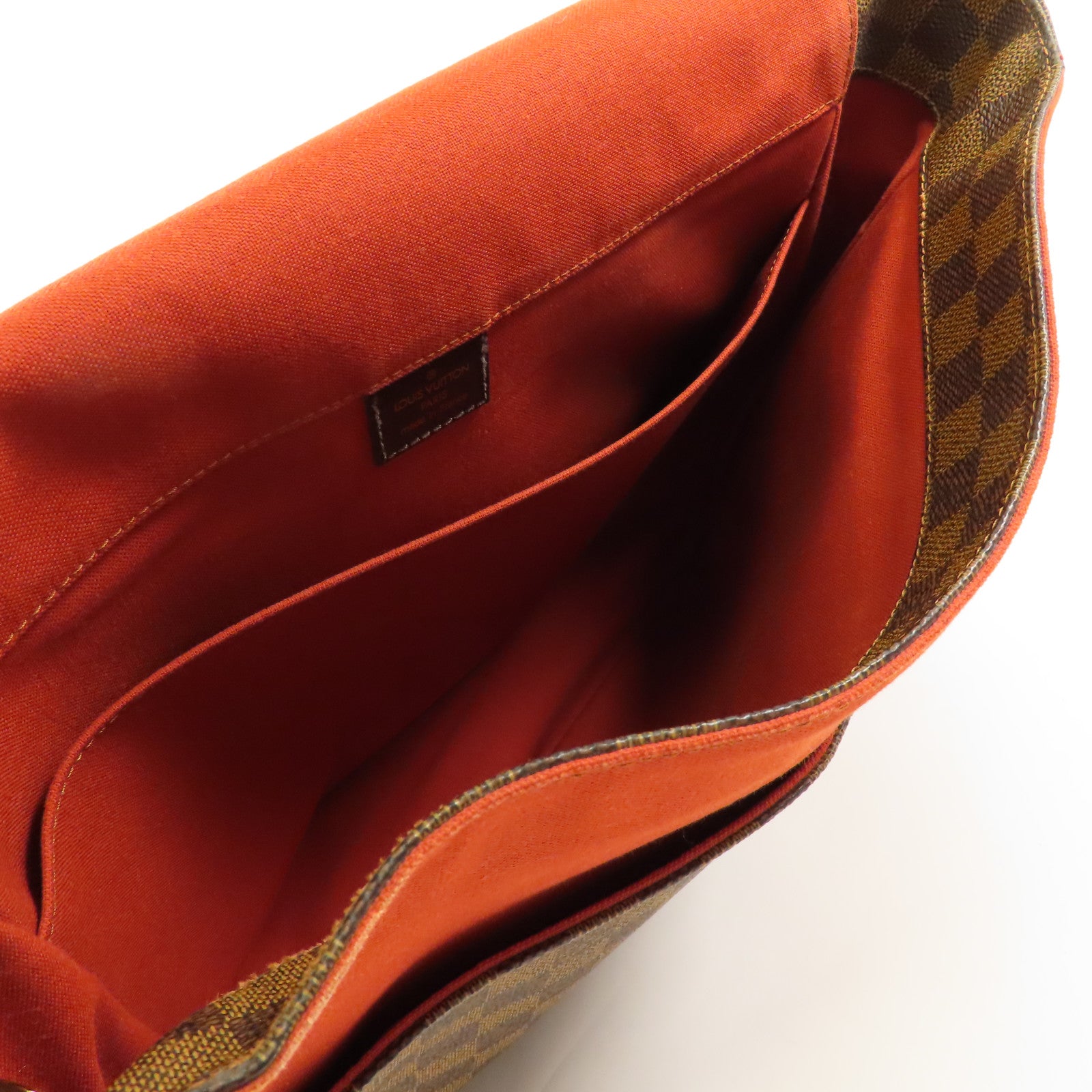 LOUIS VUITTON Damier Bastille金扣肩背袋