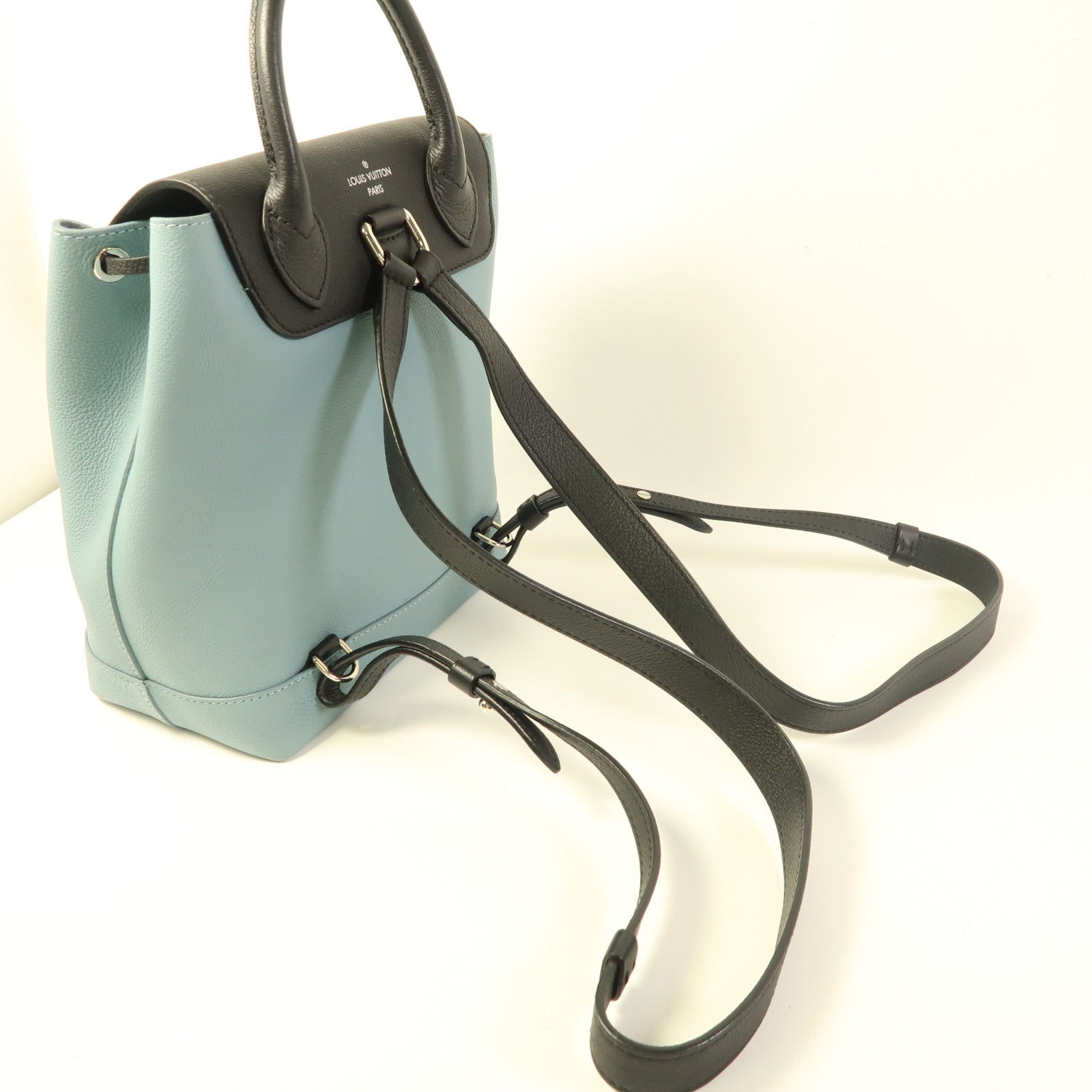 LOUIS VUITTON LV SHW Lockme Backpack Rucksack Calfskin Leather Blue Black