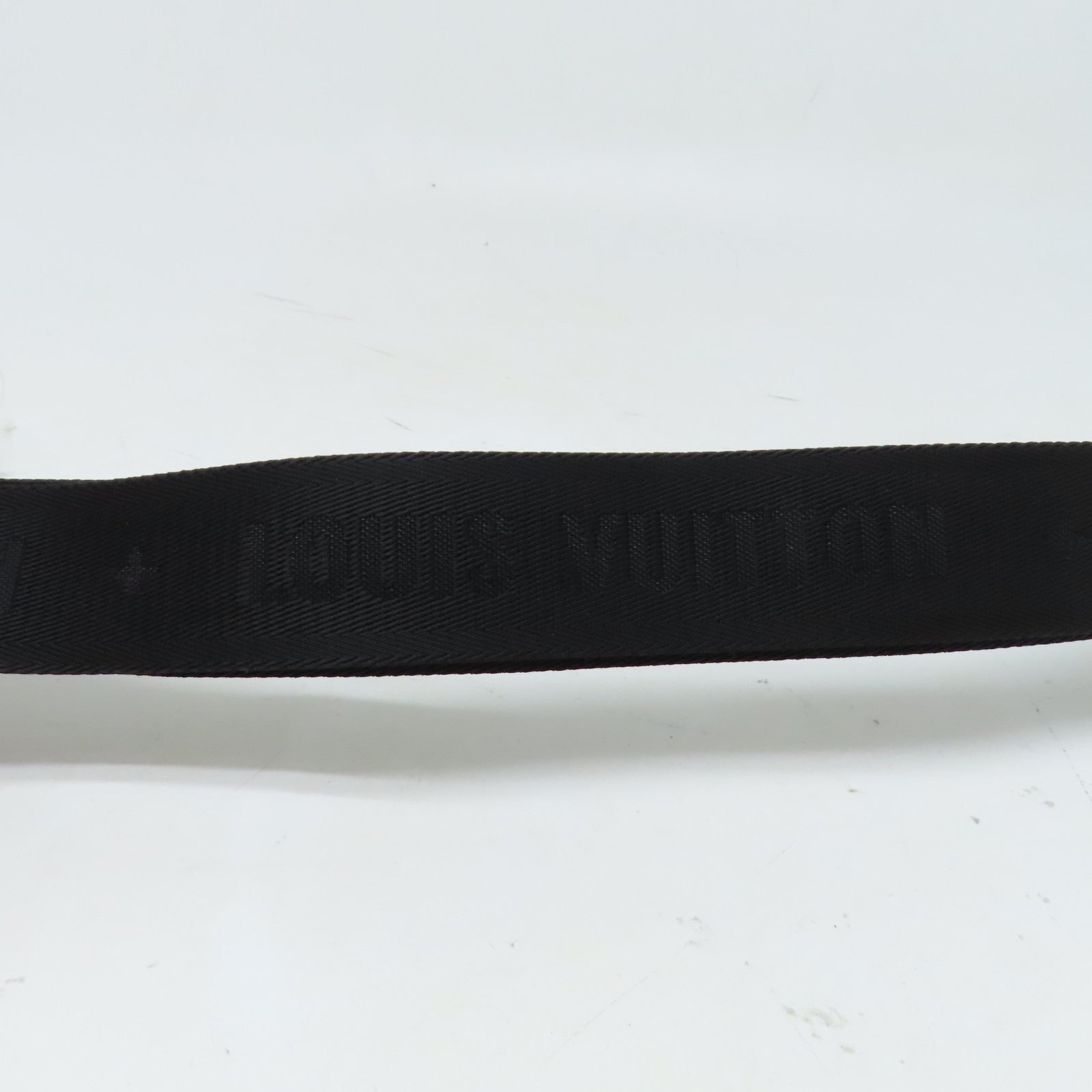 LOUIS VUITTON Monogram Bandouliere Strap金扣肩背帶黑色