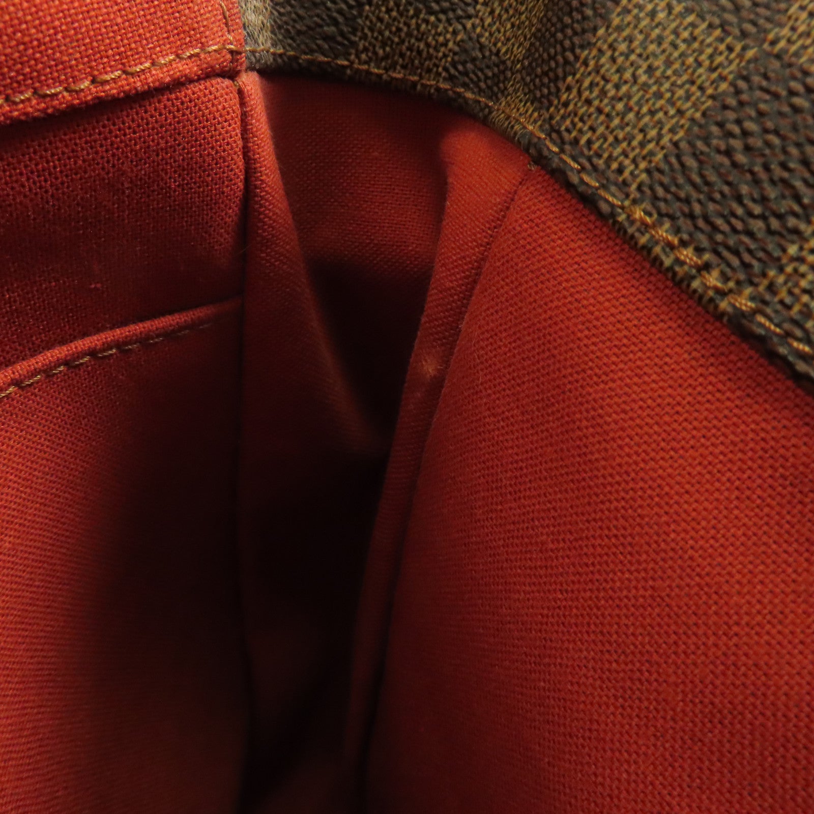 LOUIS VUITTON Damier Bastille金扣肩背袋