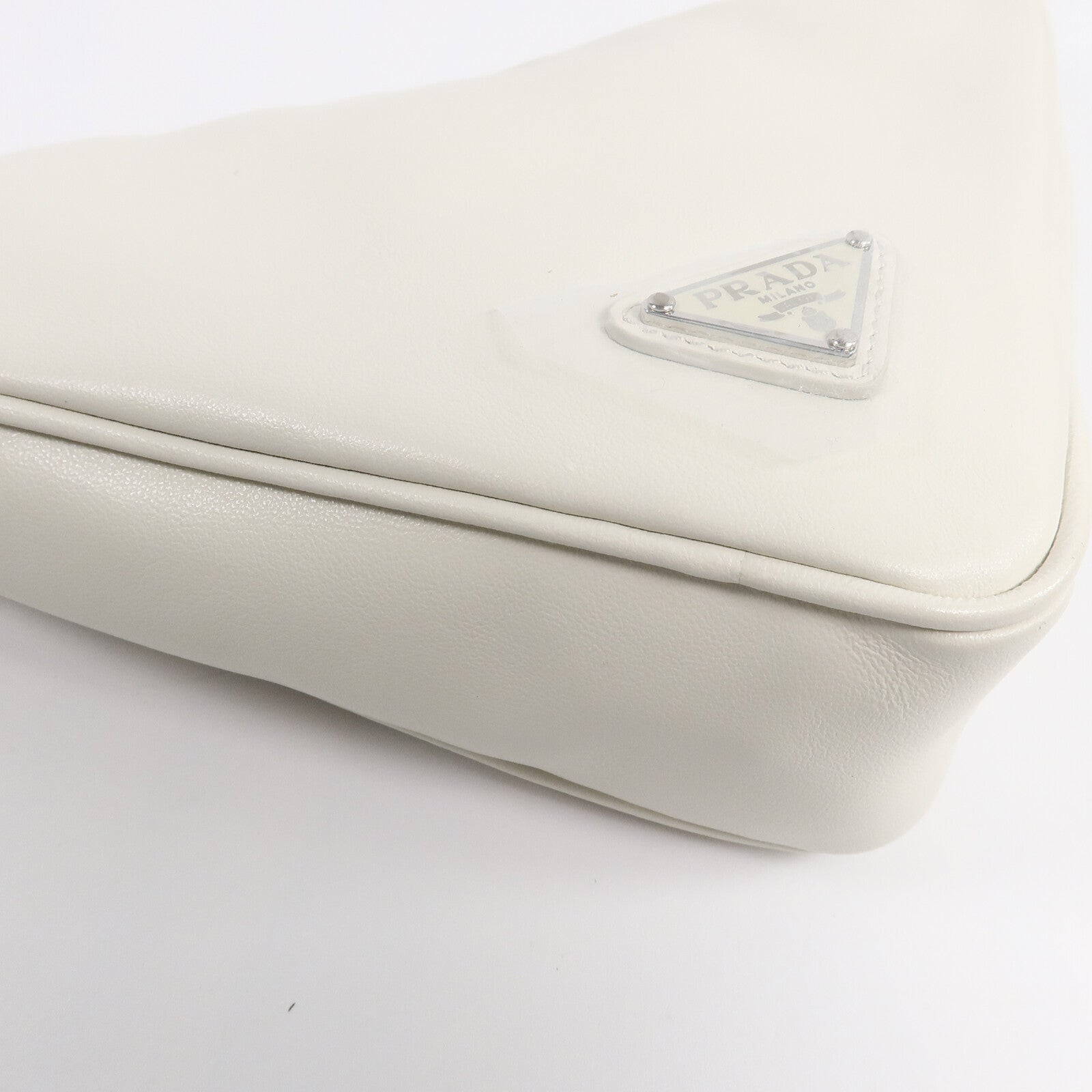 PRADA 牛皮皮革Triangle肩背袋