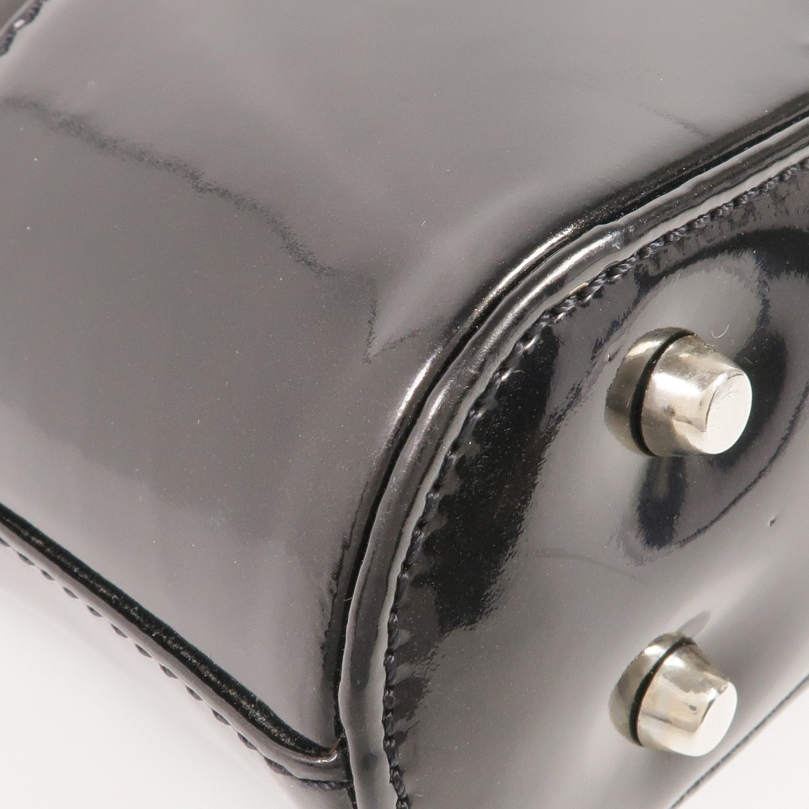 VERSACE 漆皮皮革Handbag銀扣手挽袋