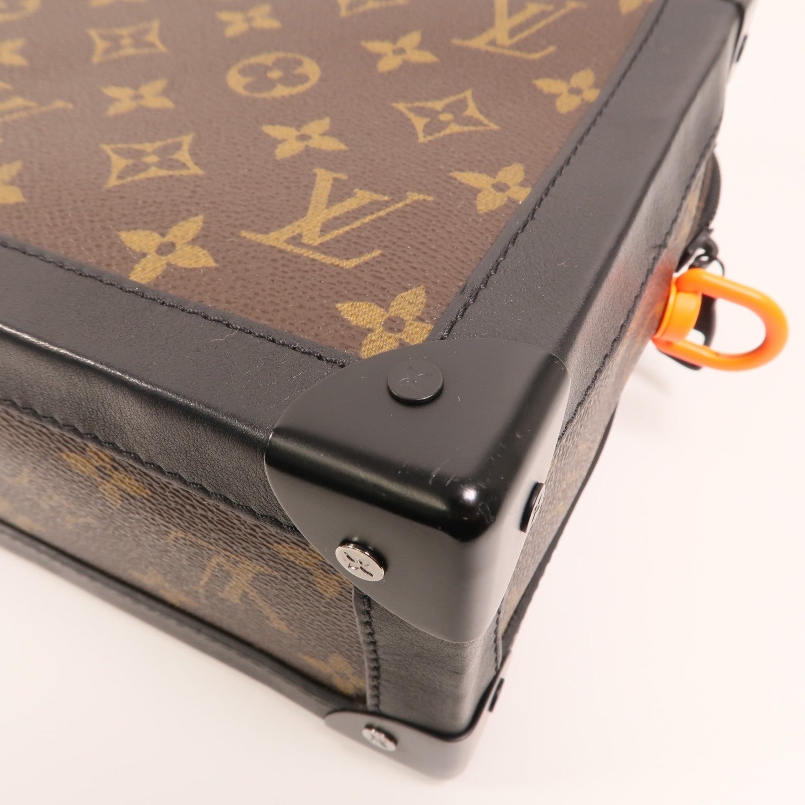 LOUIS VUITTON Monogram Solar Soft Trunk肩背袋