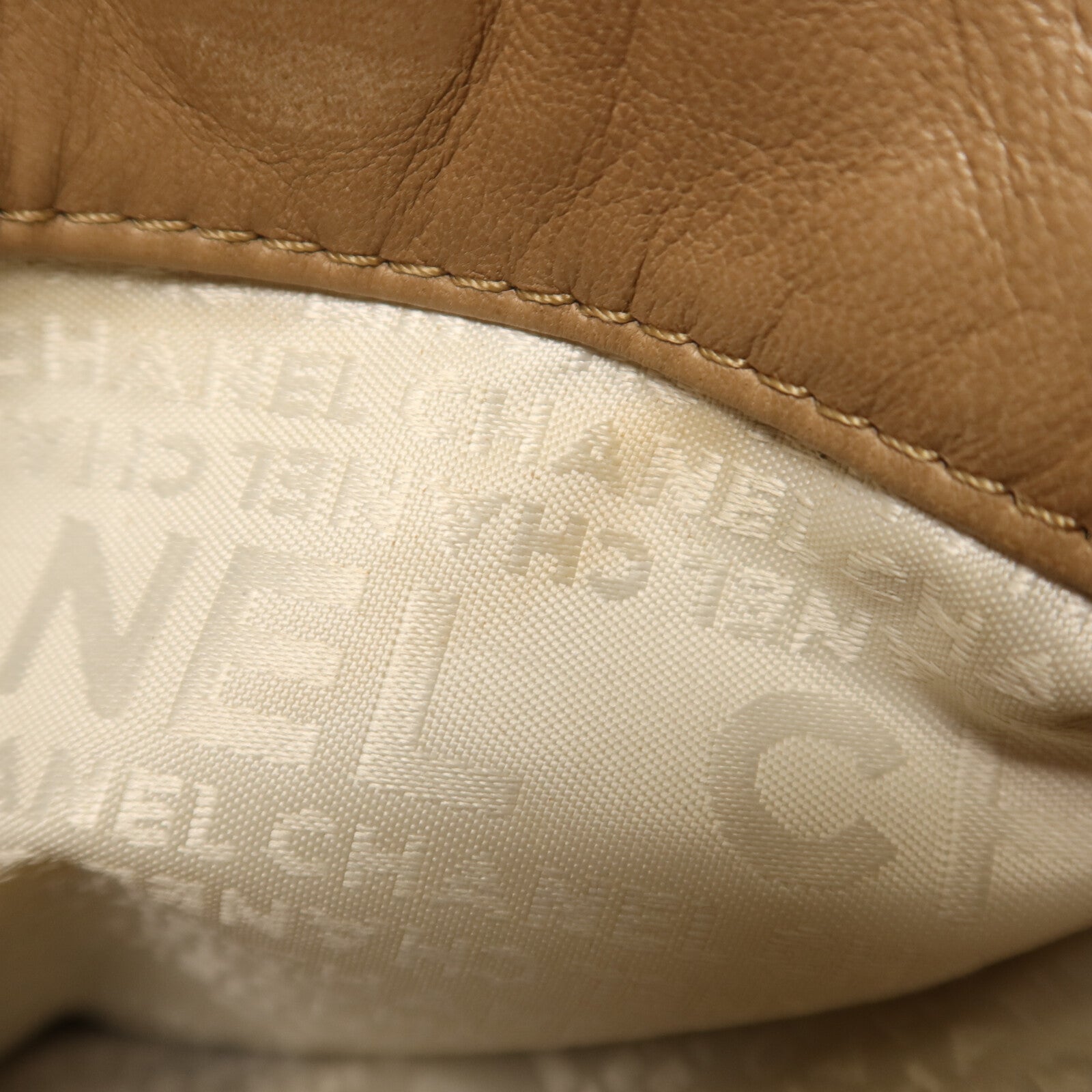 CHANEL 羊皮皮革Chain Shoulder銀扣鏈帶肩背袋