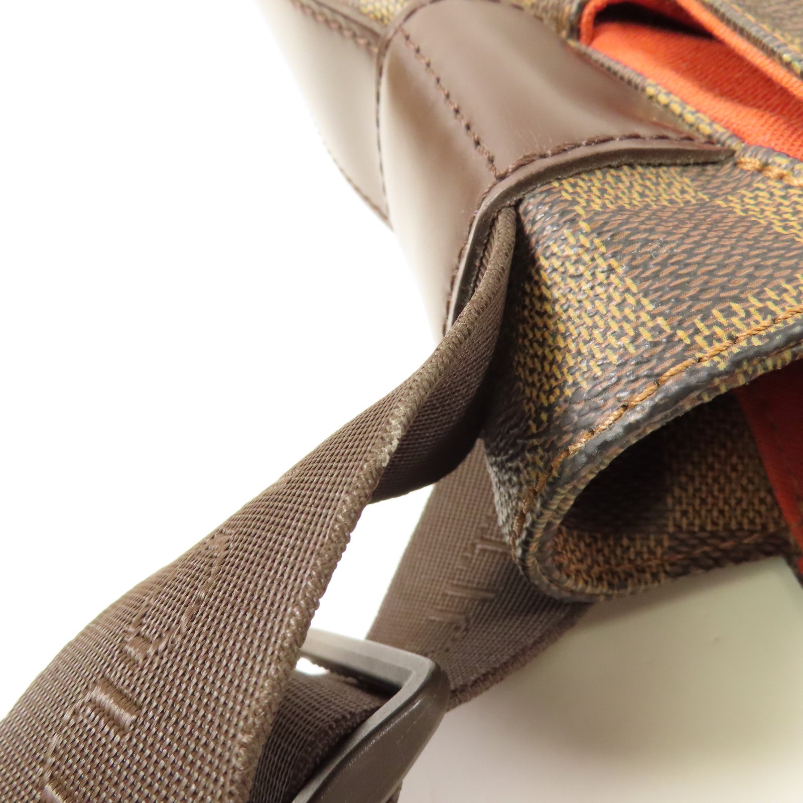 LOUIS VUITTON Damier Bastille金扣肩背袋