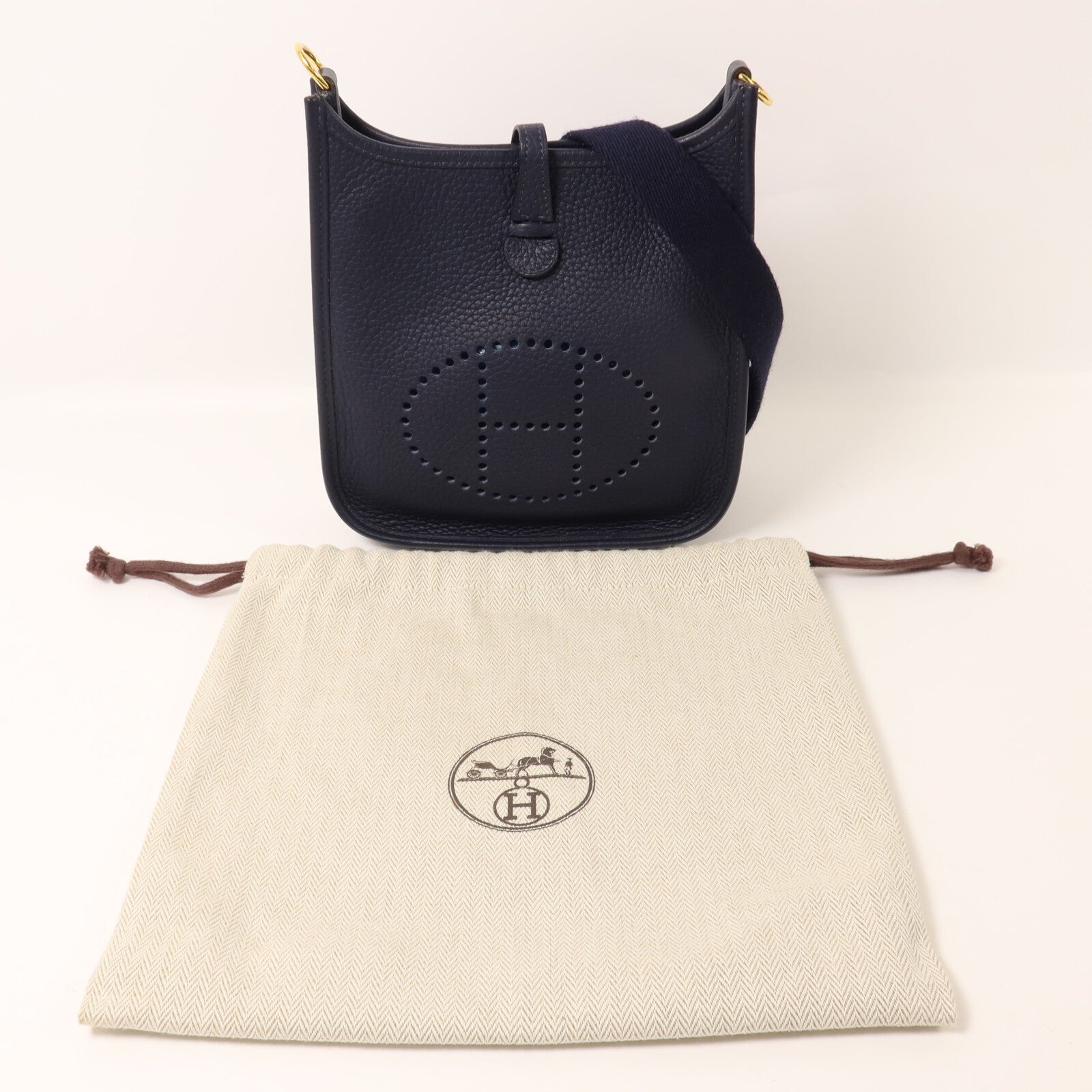 HERMES Clemence皮革Evelyne TPM肩背袋Bleu Nuit