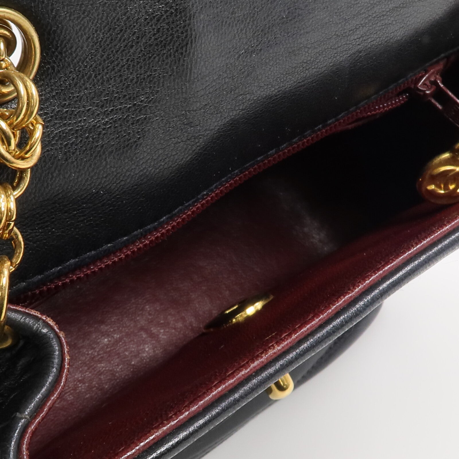 CHANEL 羊皮皮革Chain Shoulder金扣鏈帶肩背袋