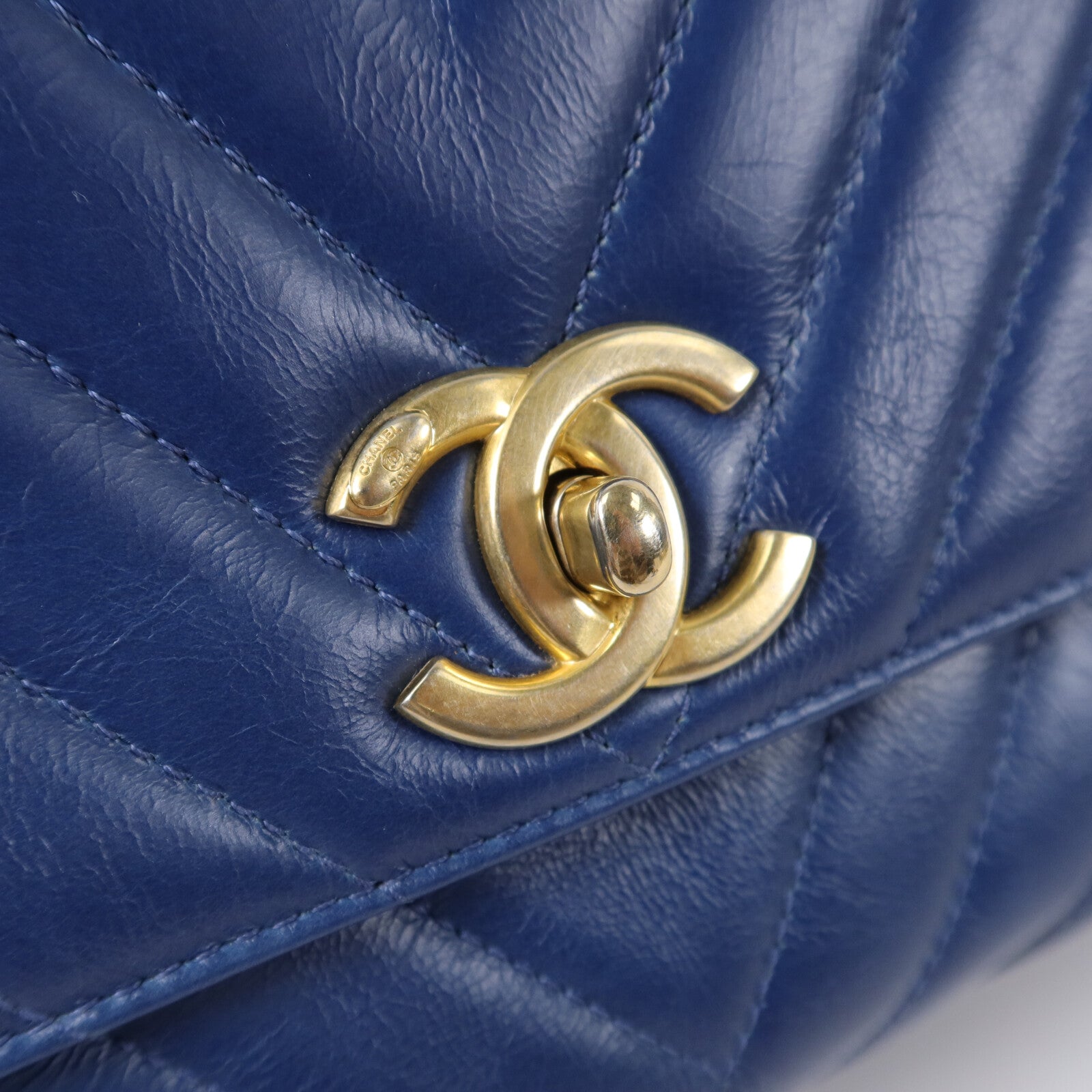 CHANEL 牛皮皮革Coco Handle Medium手挽肩背兩用袋