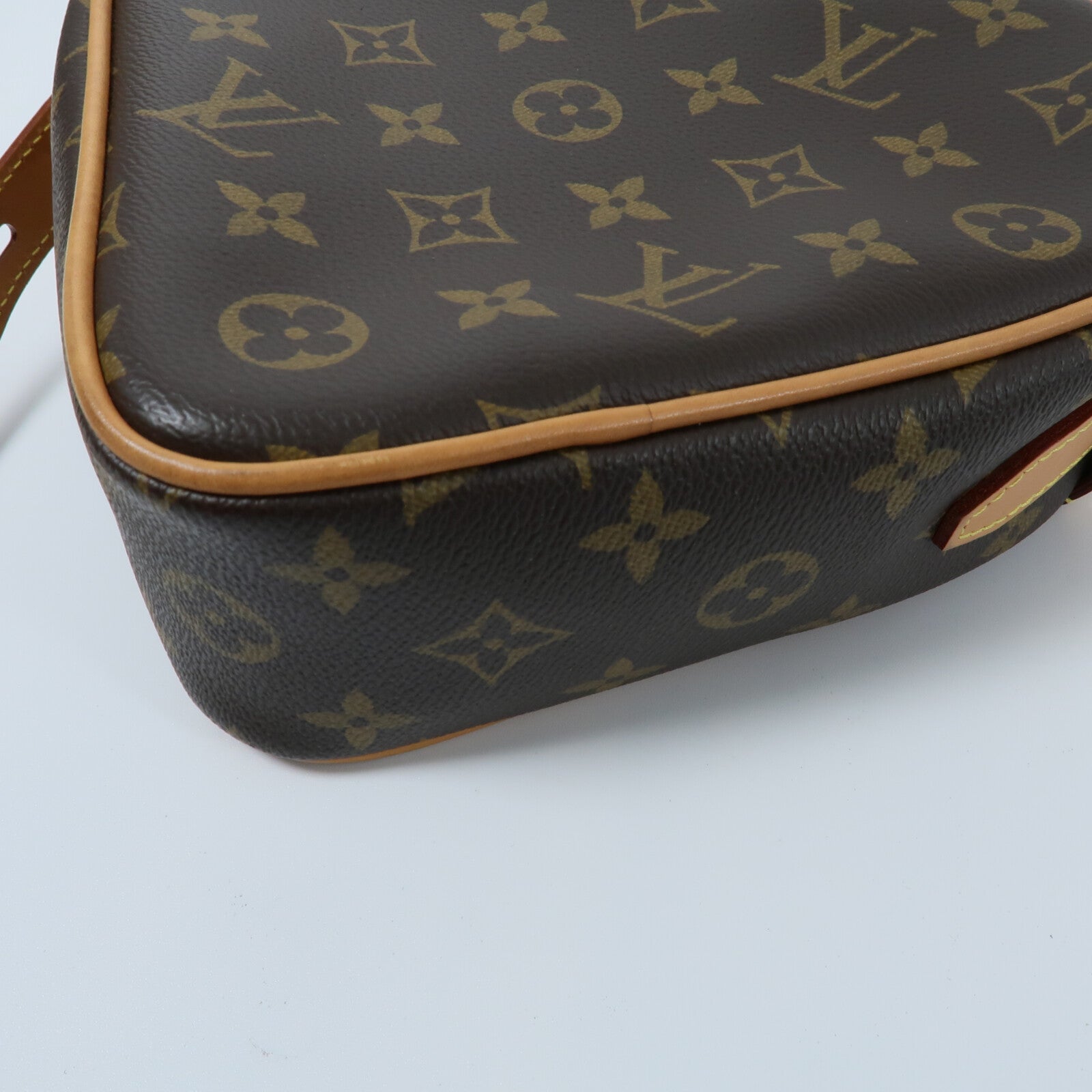 LOUIS VUITTON Monogram Game On Coeur肩背袋