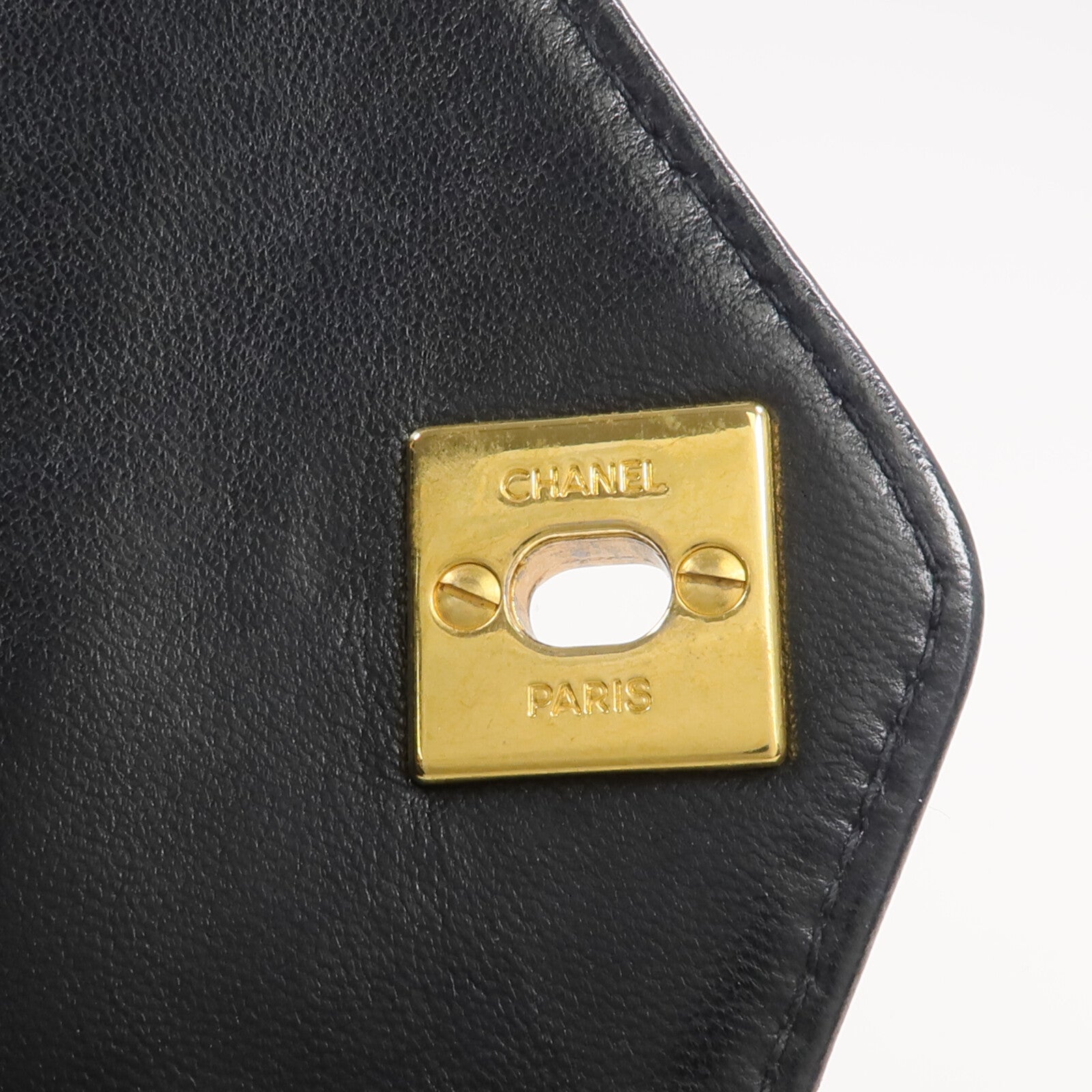 CHANEL 羊皮皮革Chain Shoulder金扣鏈帶肩背袋