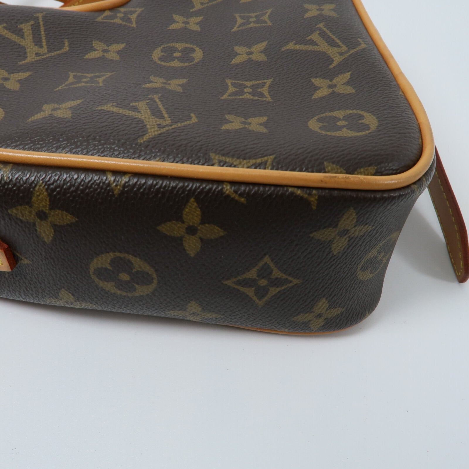 LOUIS VUITTON Monogram Game On Coeur肩背袋