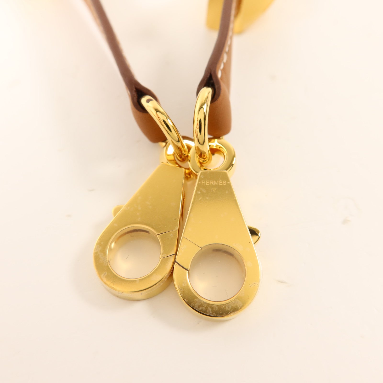 HERMES Swift皮革Clou Medor Strap 25㎜金扣肩帶Gold