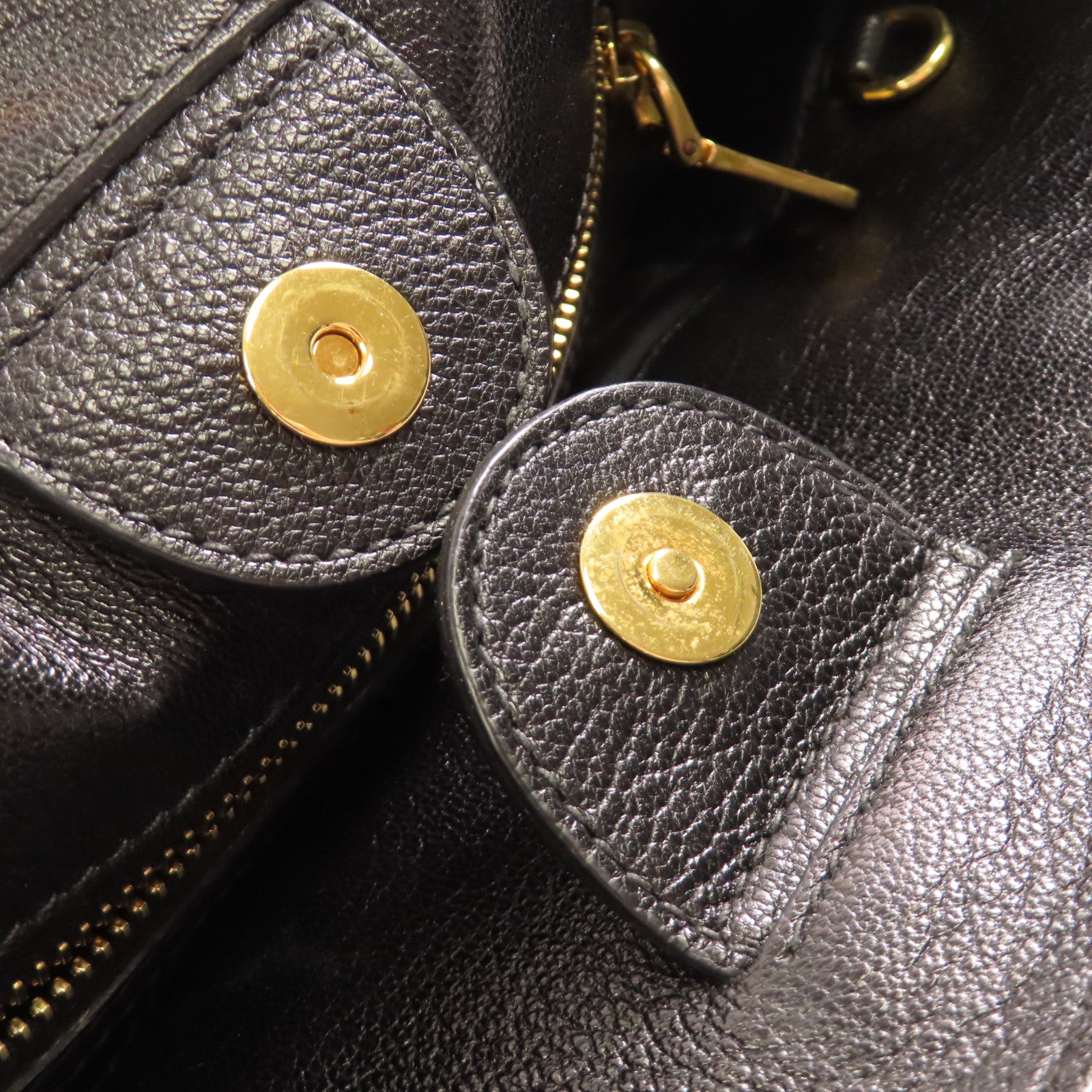 Miu Miu 皮革2 Way Bag金扣手挽肩背兩用袋