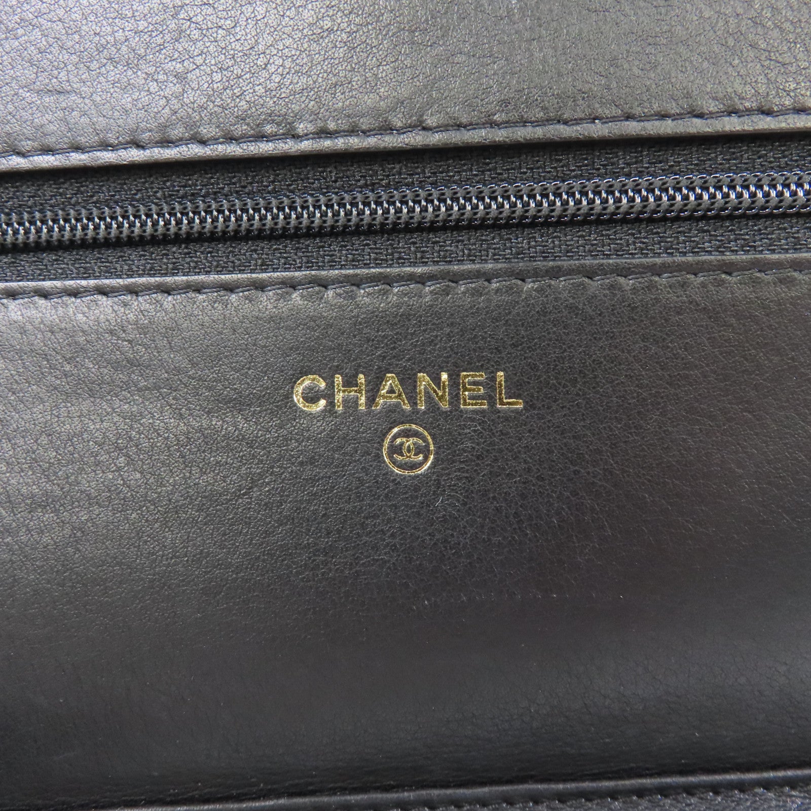 CHANEL 菱格羊皮皮革Boy Wallet On Chain金扣鏈帶肩背袋黑色