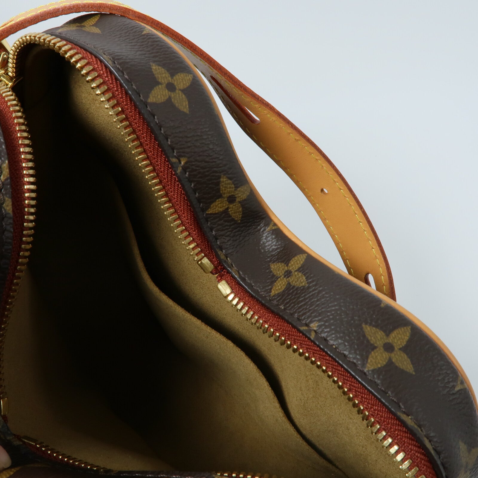 LOUIS VUITTON Monogram Game On Coeur肩背袋