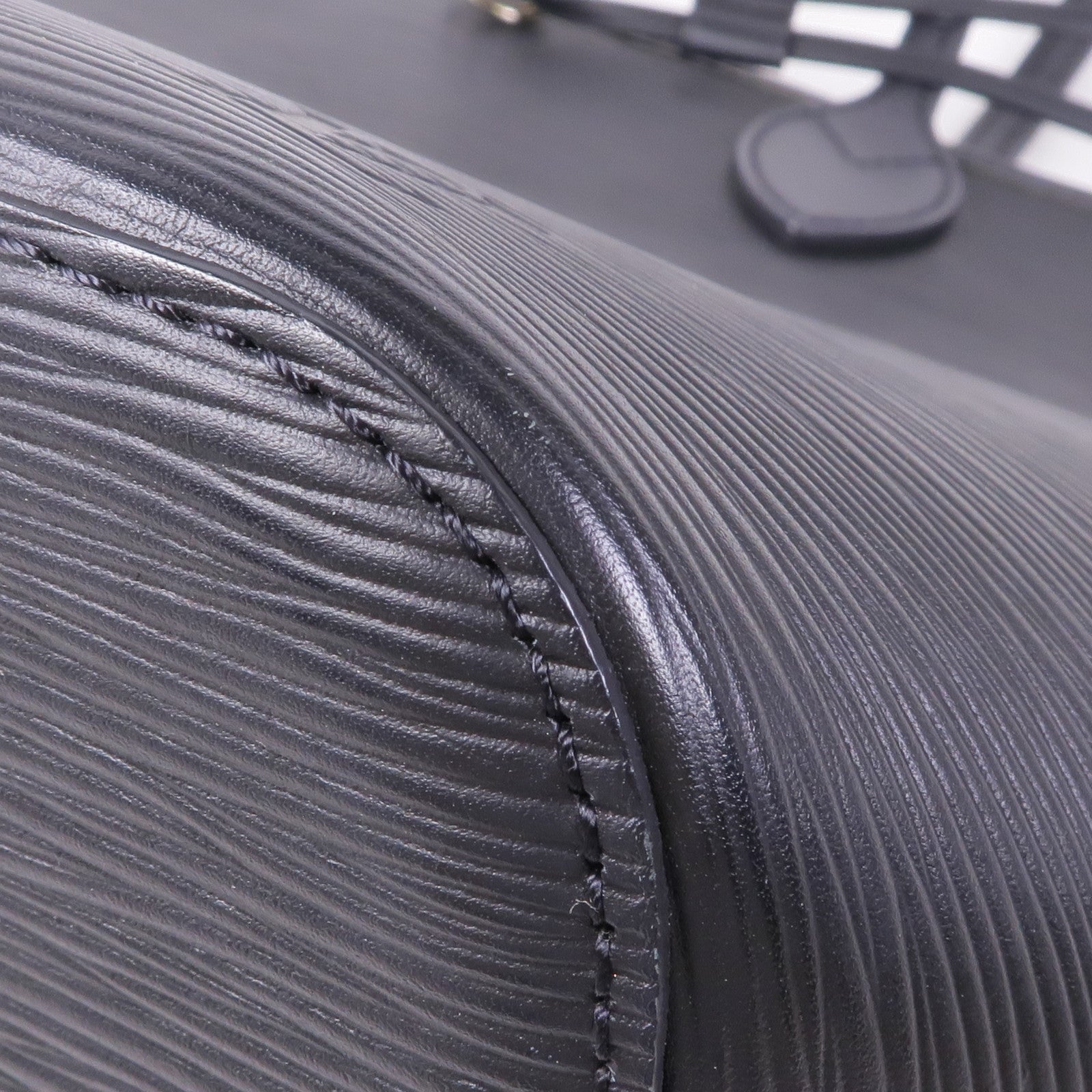 LOUIS VUITTON Epi Neverfull MM銀扣手挽袋