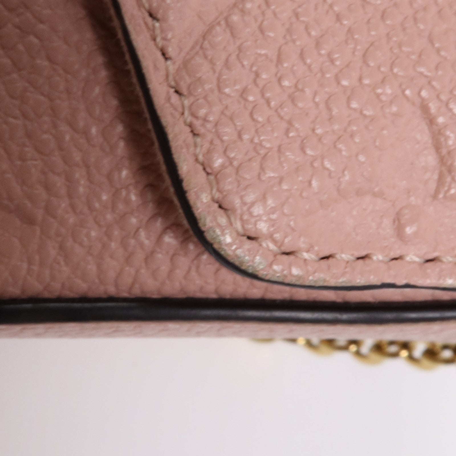 LOUIS VUITTON Epi Pochette Felissie銀扣鏈帶肩背袋