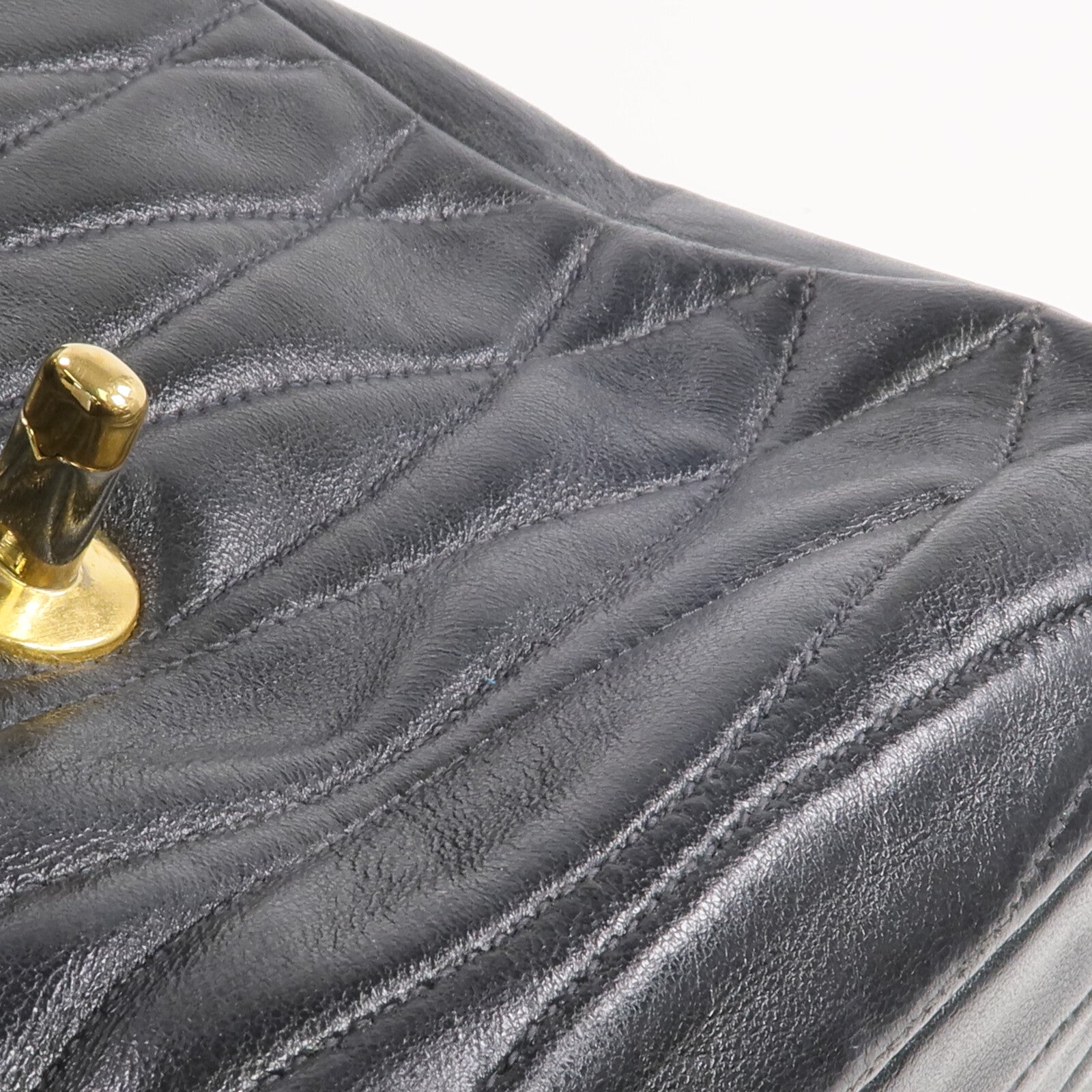 CHANEL 羊皮皮革Chain Shoulder金扣鏈帶肩背袋