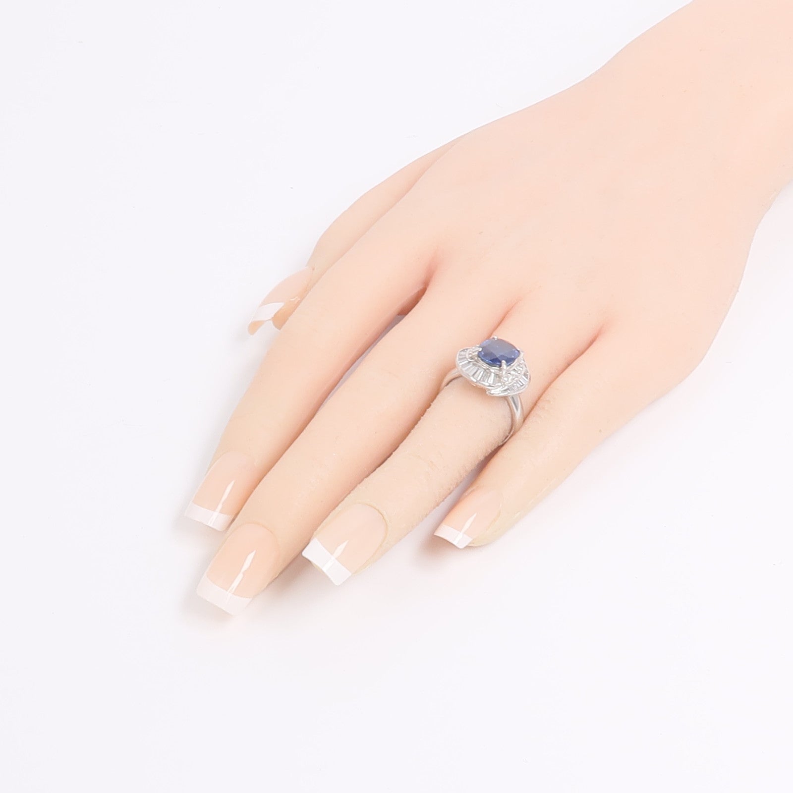JEWELRY PT900鉑金Sapphire Diamond Ring藍寶石鑽石戒指