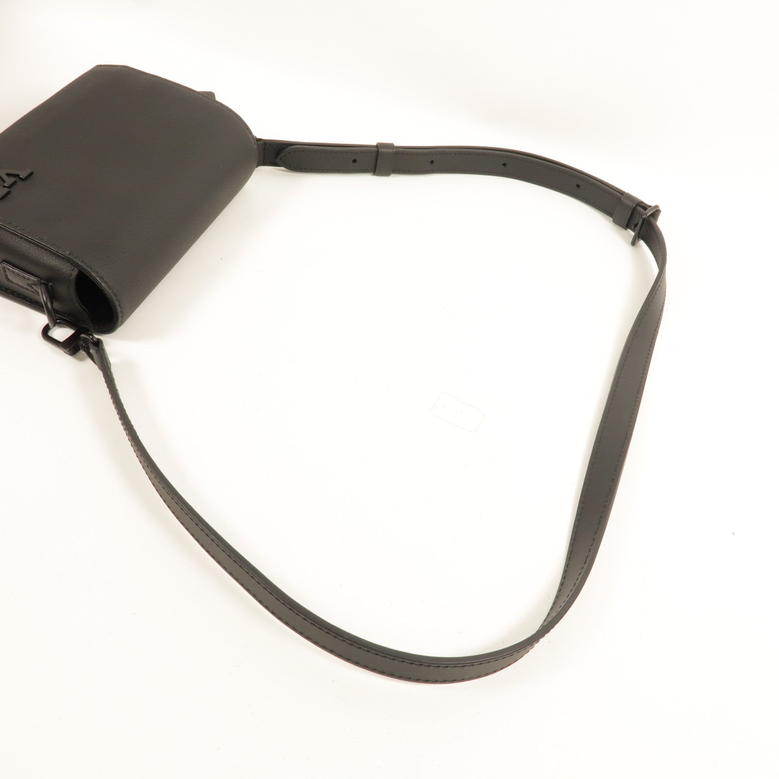 LOUIS VUITTON Aerogram Takeoff Messenger PM肩背袋