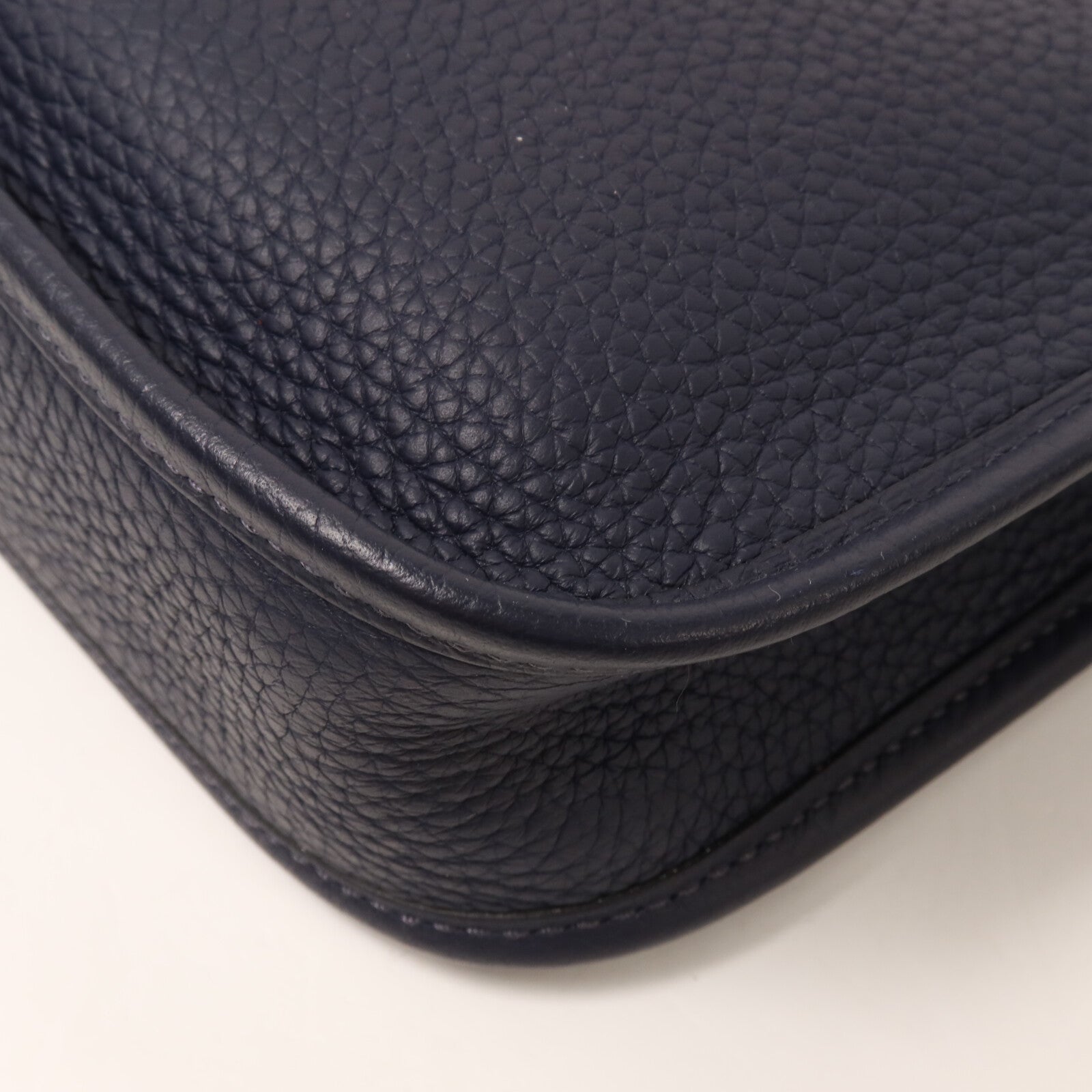 HERMES Clemence皮革Evelyne TPM肩背袋Bleu Nuit