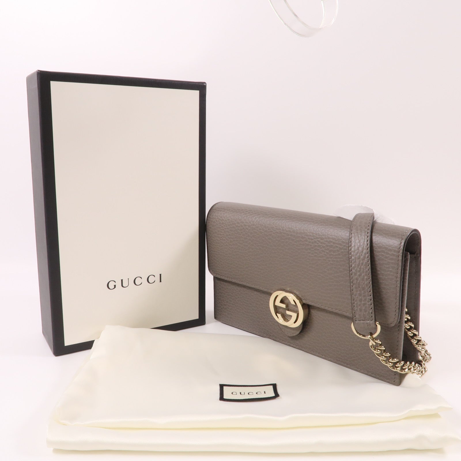 GUCCI 牛皮皮革Chain Shoulder銀扣肩背袋灰色