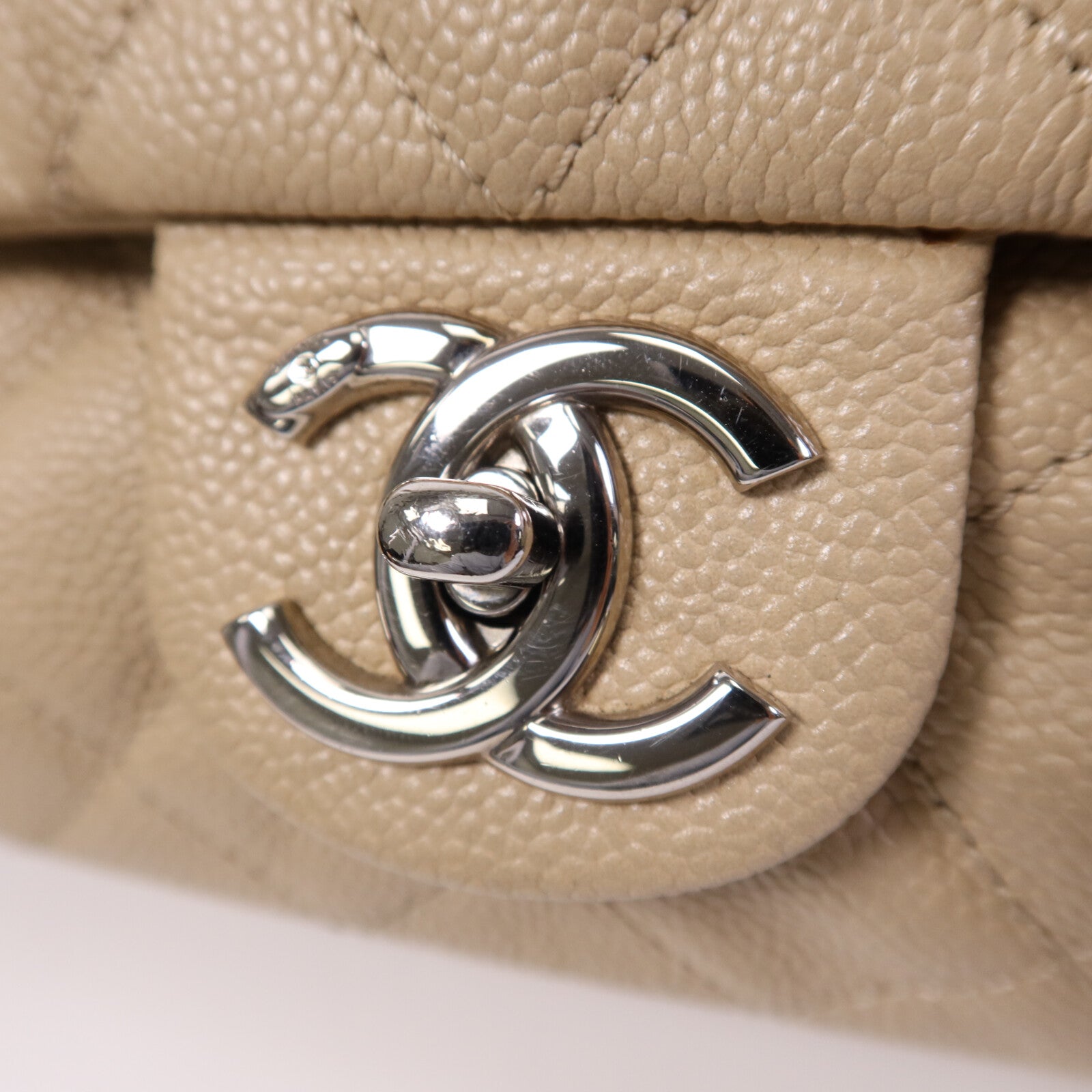 CHANEL 牛皮皮革Easy Jumbo Flap Bag銀扣鏈帶肩背袋