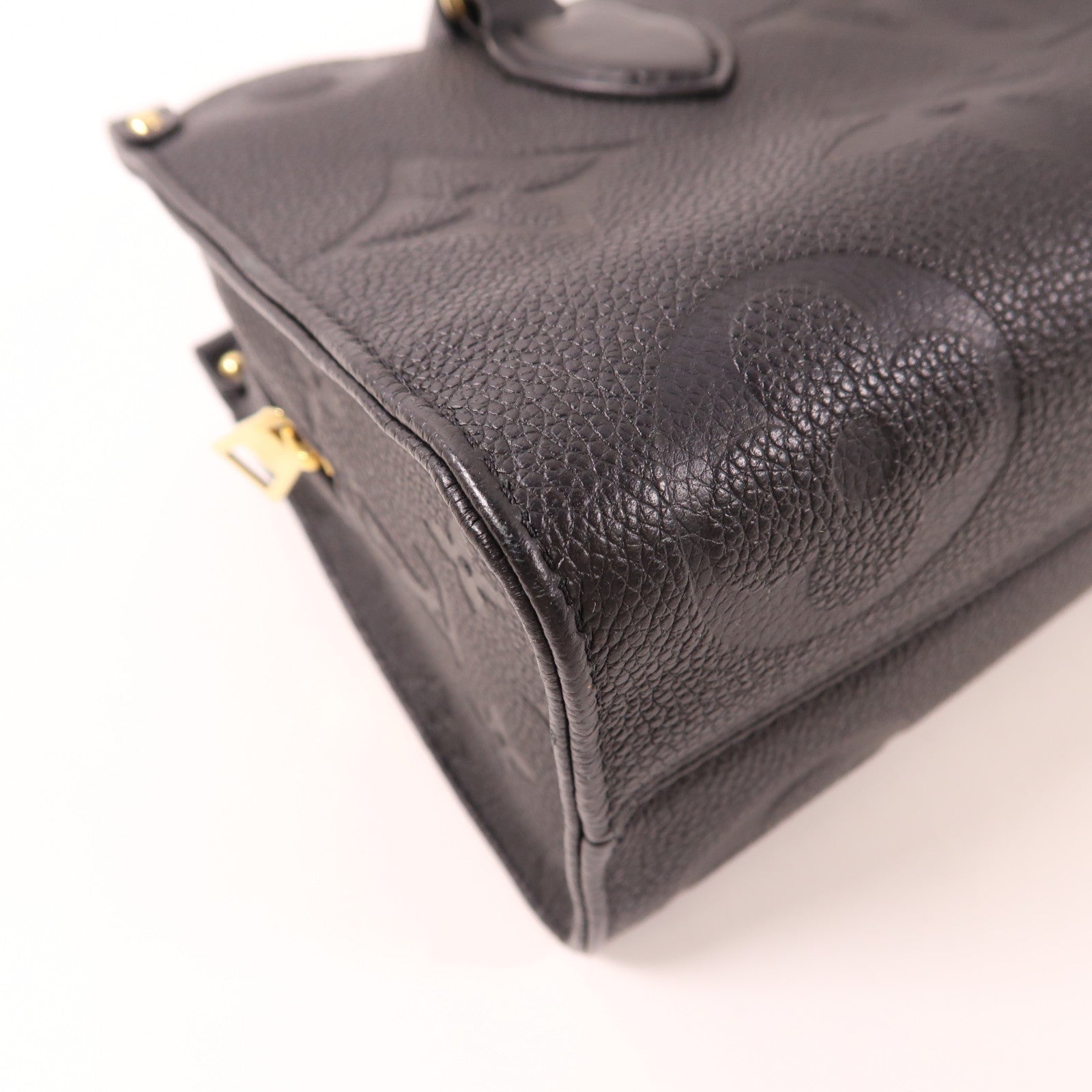 LOUIS VUITTON Monogram Empreinte OnTheGo East West金扣手挽肩背兩用袋黑色