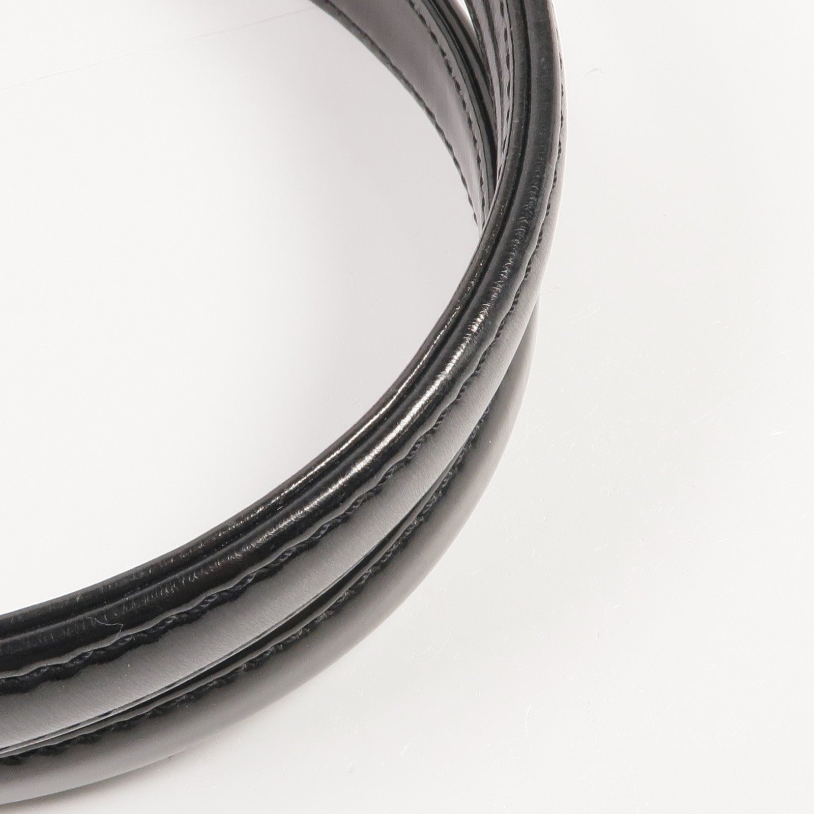 VERSACE 漆皮皮革Handbag銀扣手挽袋