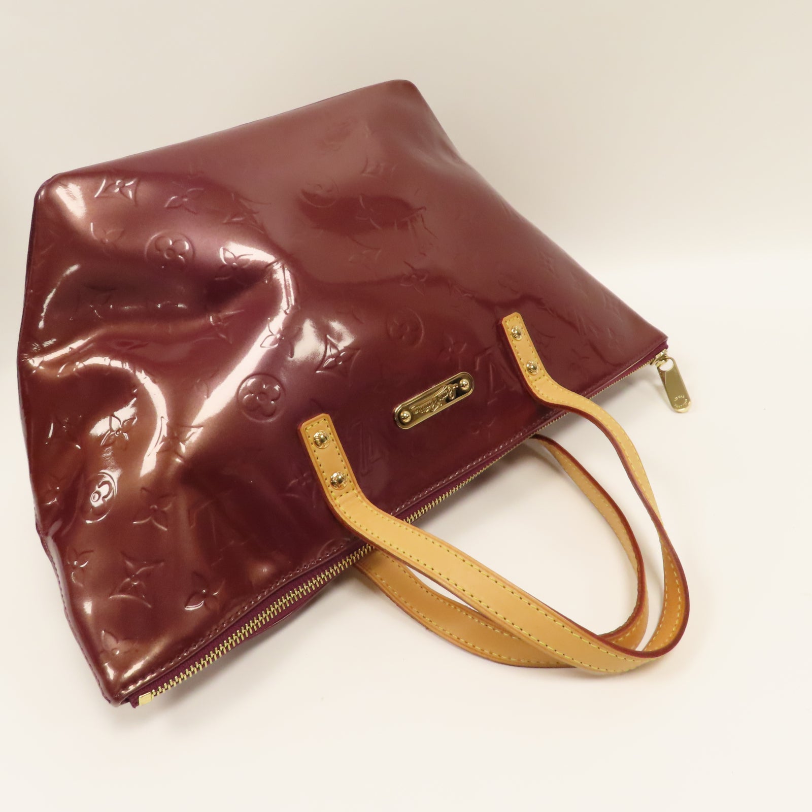 LOUIS VUITTON 【激減優惠】Monogram Vernis Bellevue金扣手挽袋酒紅色