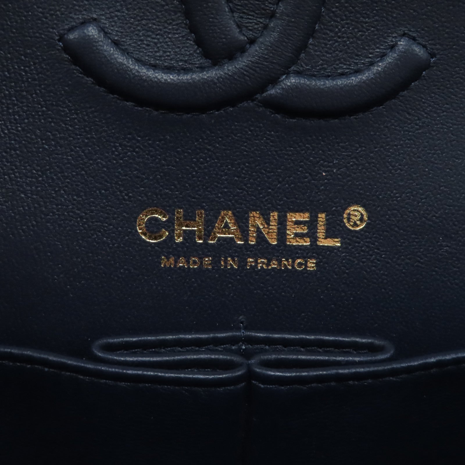 CHANEL 羊皮皮革Classic 23cm金扣鏈帶肩背袋深藍色