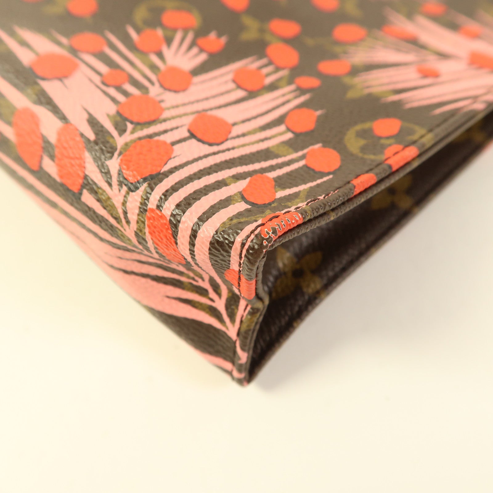 LOUIS VUITTON Monogram Jungle Dots Toiletry Pouch金扣小袋