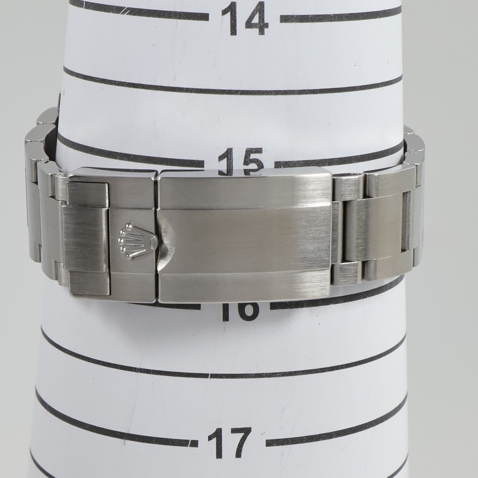 ROLEX Explorer II 216570