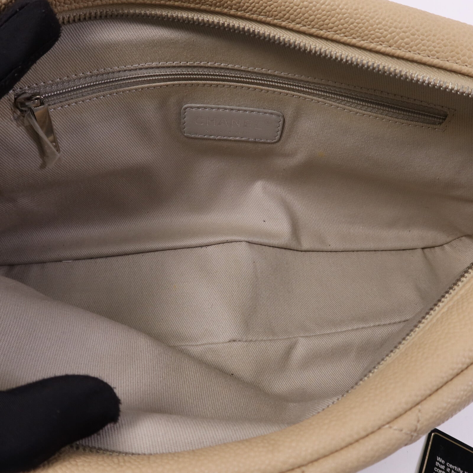 CHANEL 牛皮皮革Easy Jumbo Flap Bag銀扣鏈帶肩背袋
