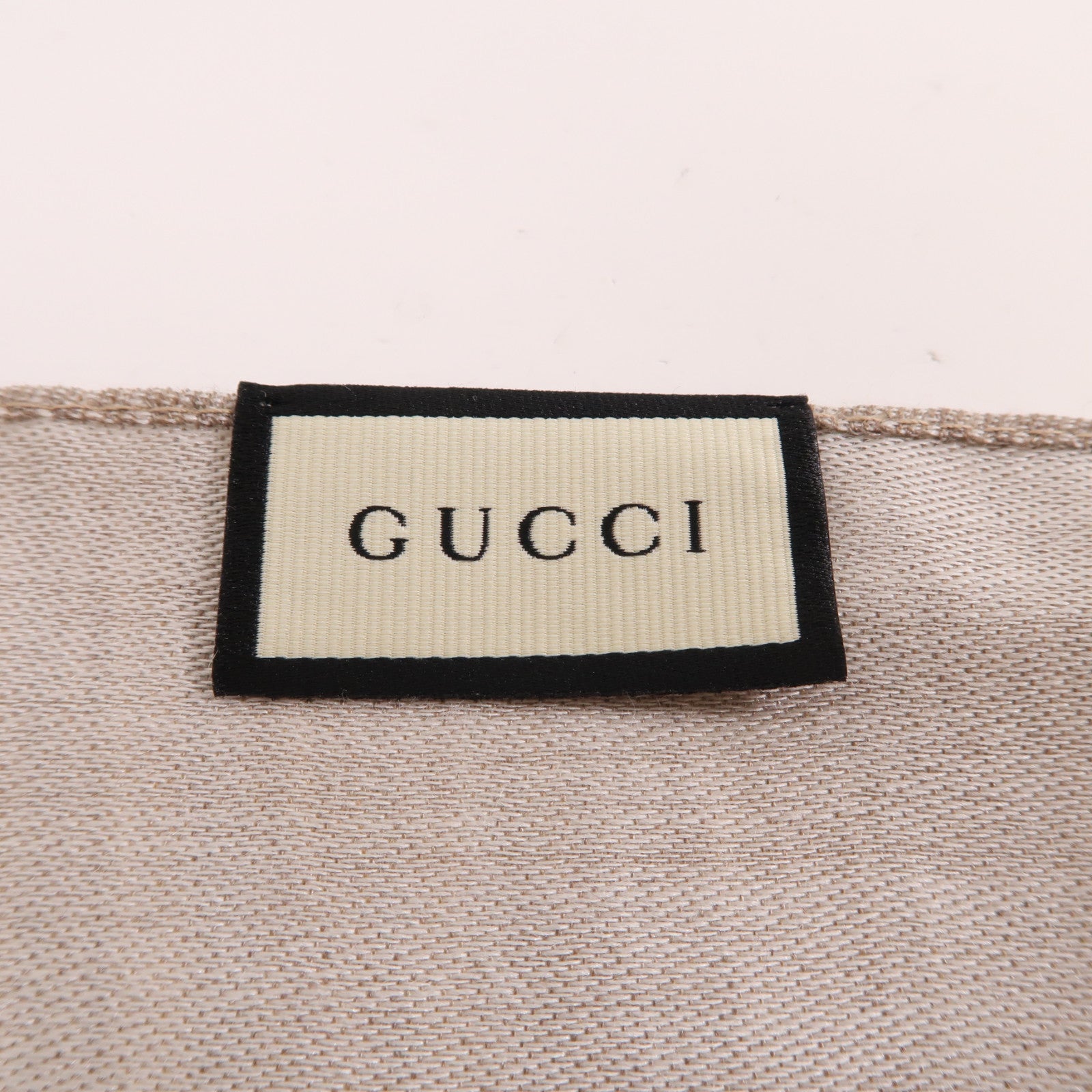 GUCCI 羊毛/Seta絲質Scarf圍巾米色