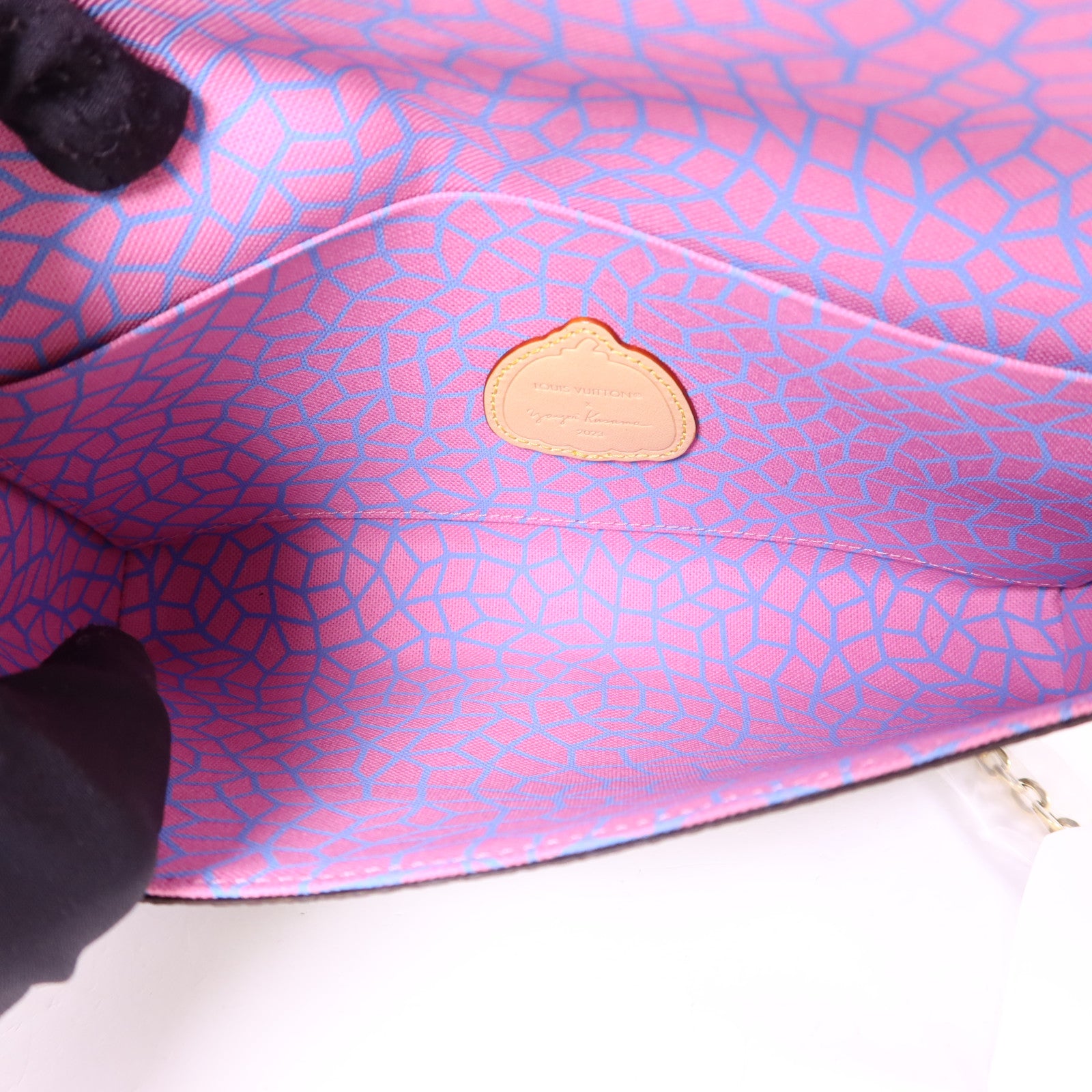 LOUIS VUITTON Monogram LV x YK Felicie Pochette金扣鏈帶肩背袋