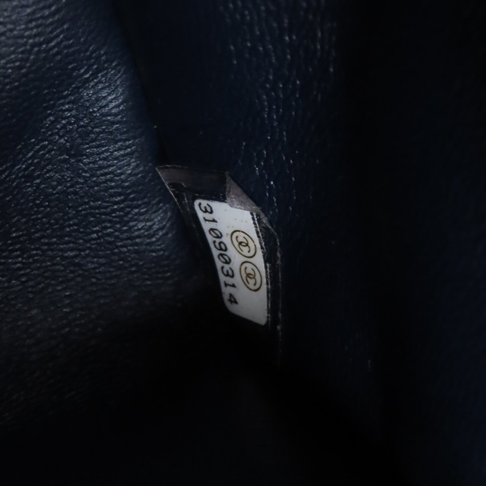 CHANEL 羊皮皮革Classic 23cm金扣鏈帶肩背袋深藍色