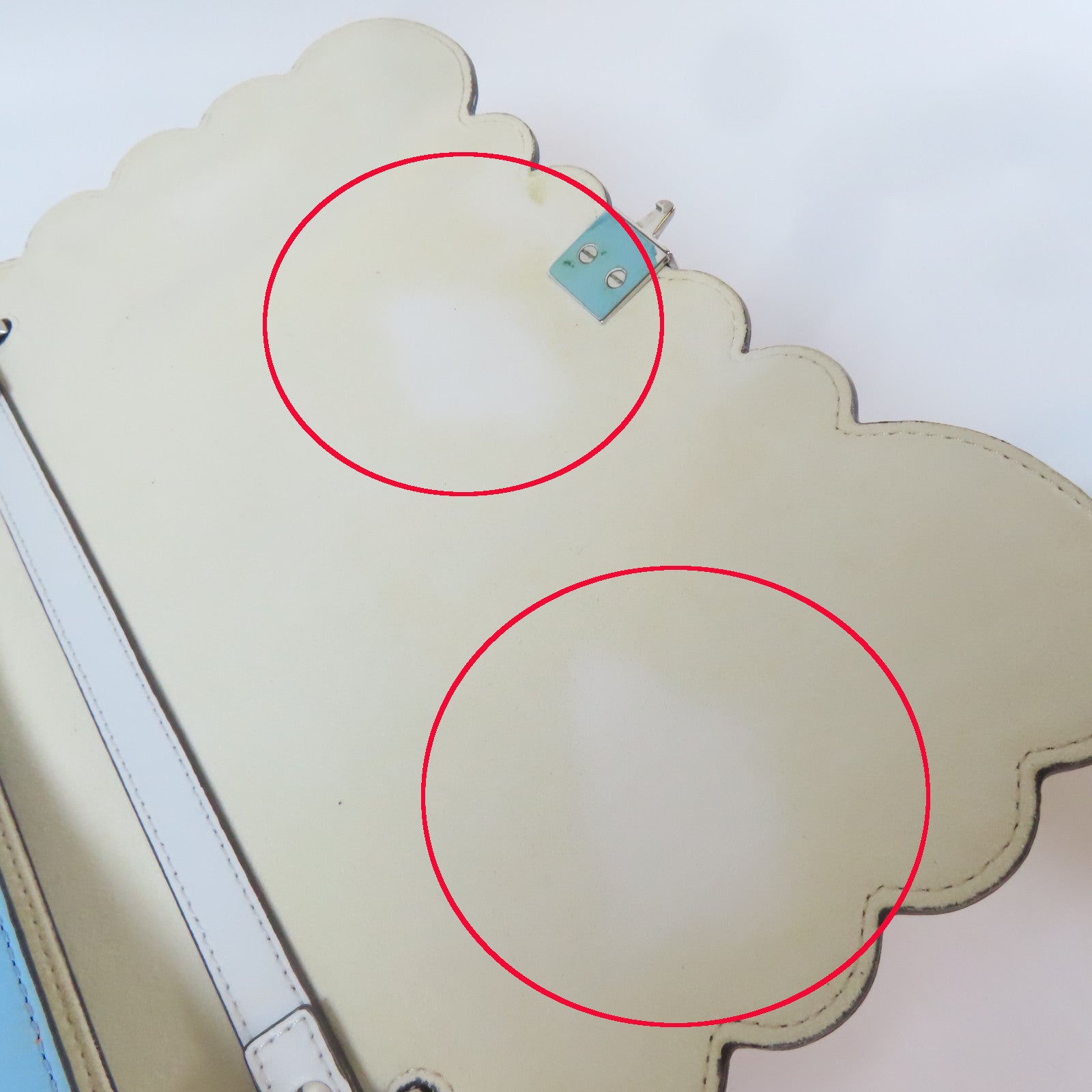 FENDI 牛皮皮革Shoulder Bag金扣/銀扣手挽肩背兩用袋白色/淺藍色