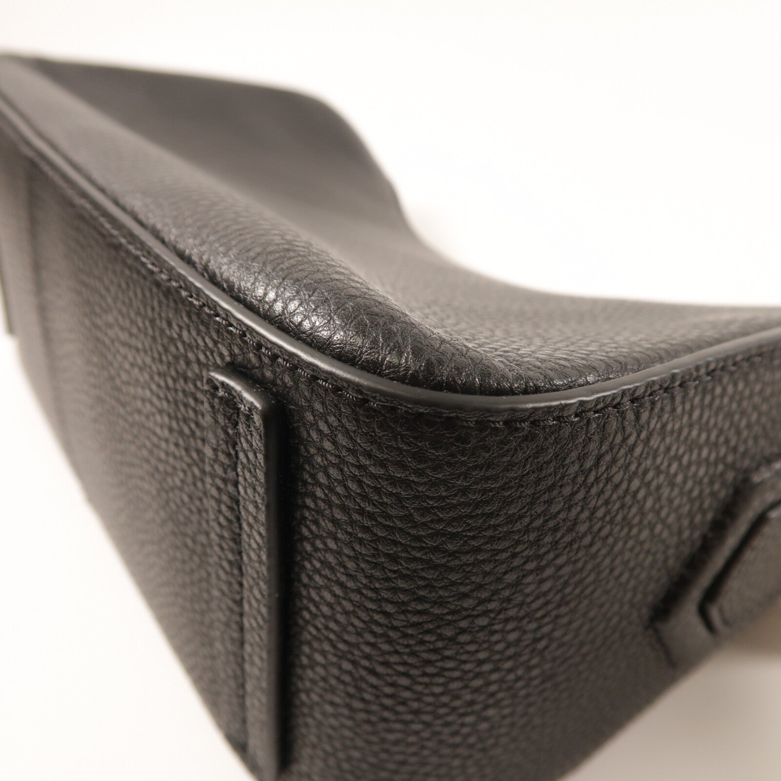 MARC JACOBS 牛皮皮革Shoulder Bag金扣肩背袋