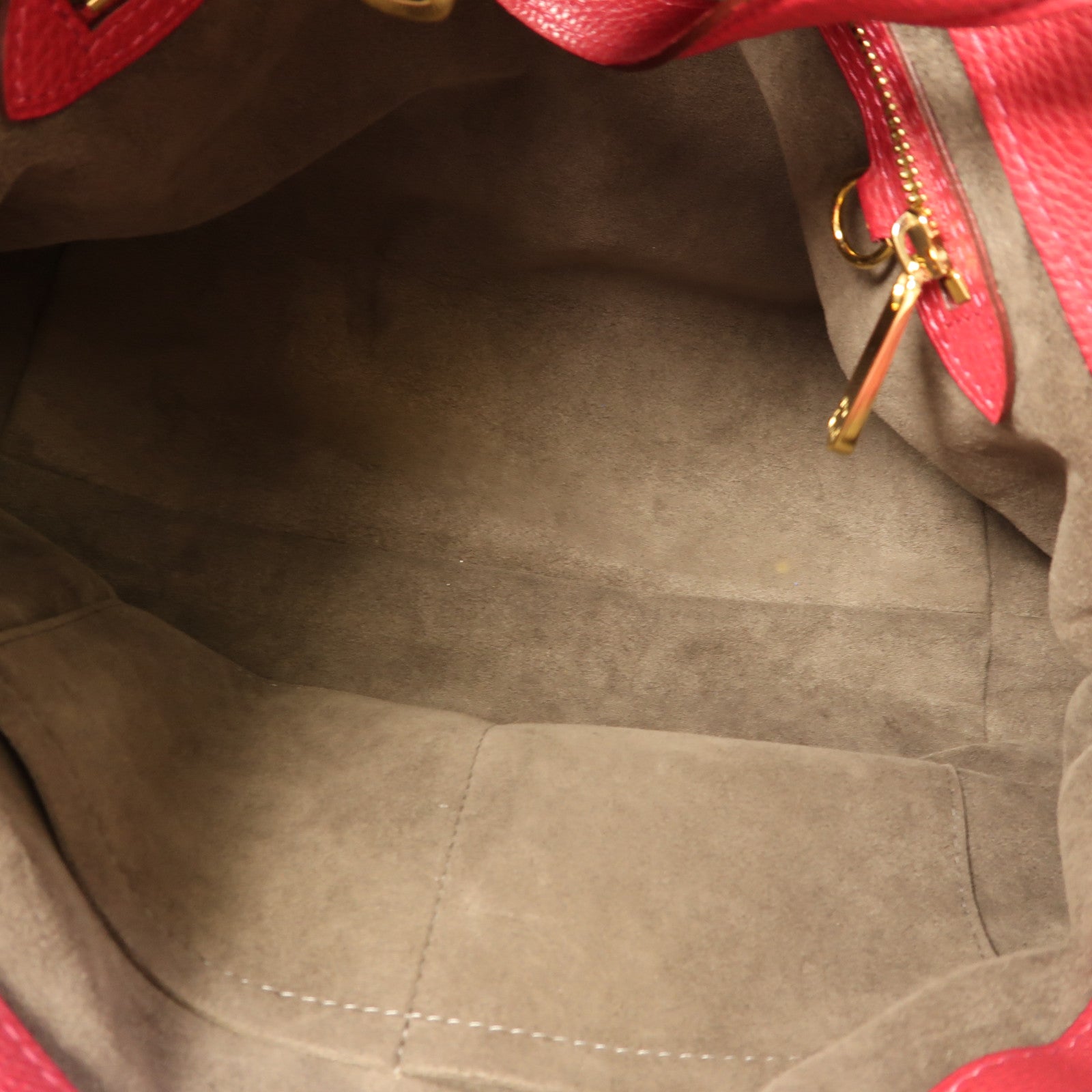 LOUIS VUITTON Mahina Cirrus PM金扣手挽袋