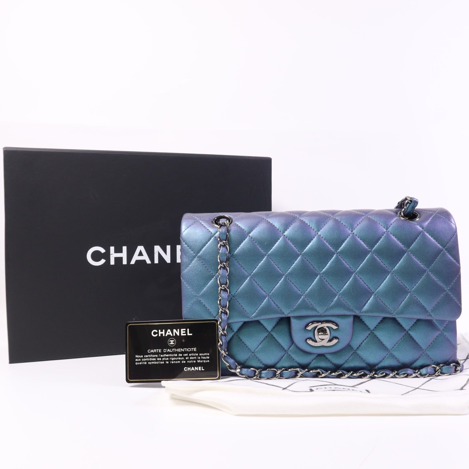 CHANEL 羊皮皮革Classic Flap Iridescent銀扣鏈帶肩背袋