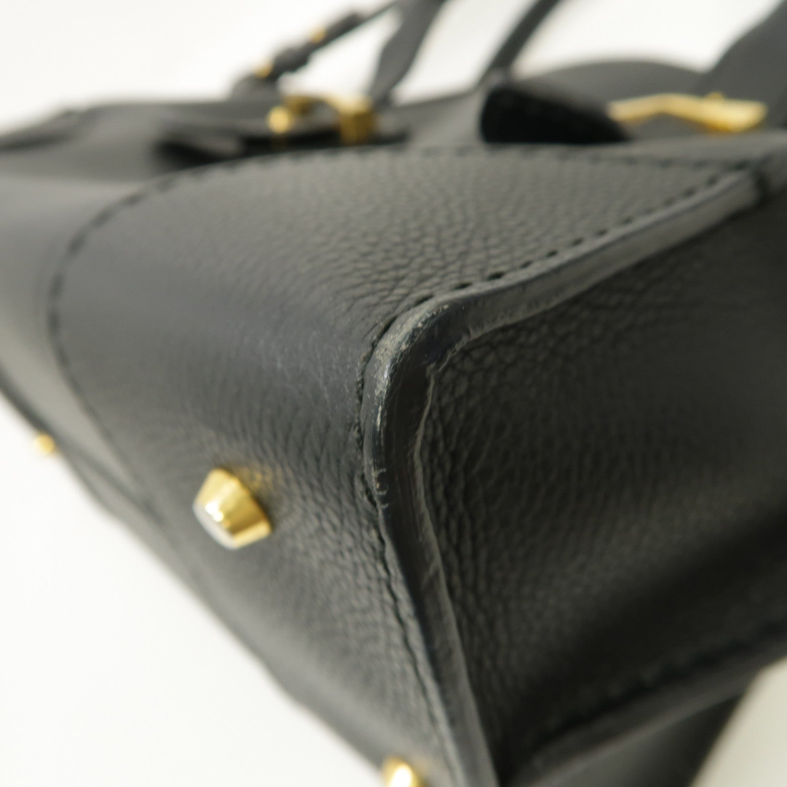 Alexander McQueen 牛皮皮革Alexander Mcqueen金扣手挽肩背兩用袋黑色