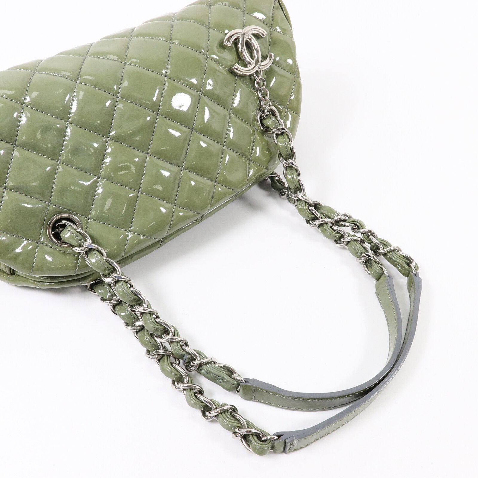 CHANEL 漆皮皮革Chain Shoulder Bag鏈帶肩背袋